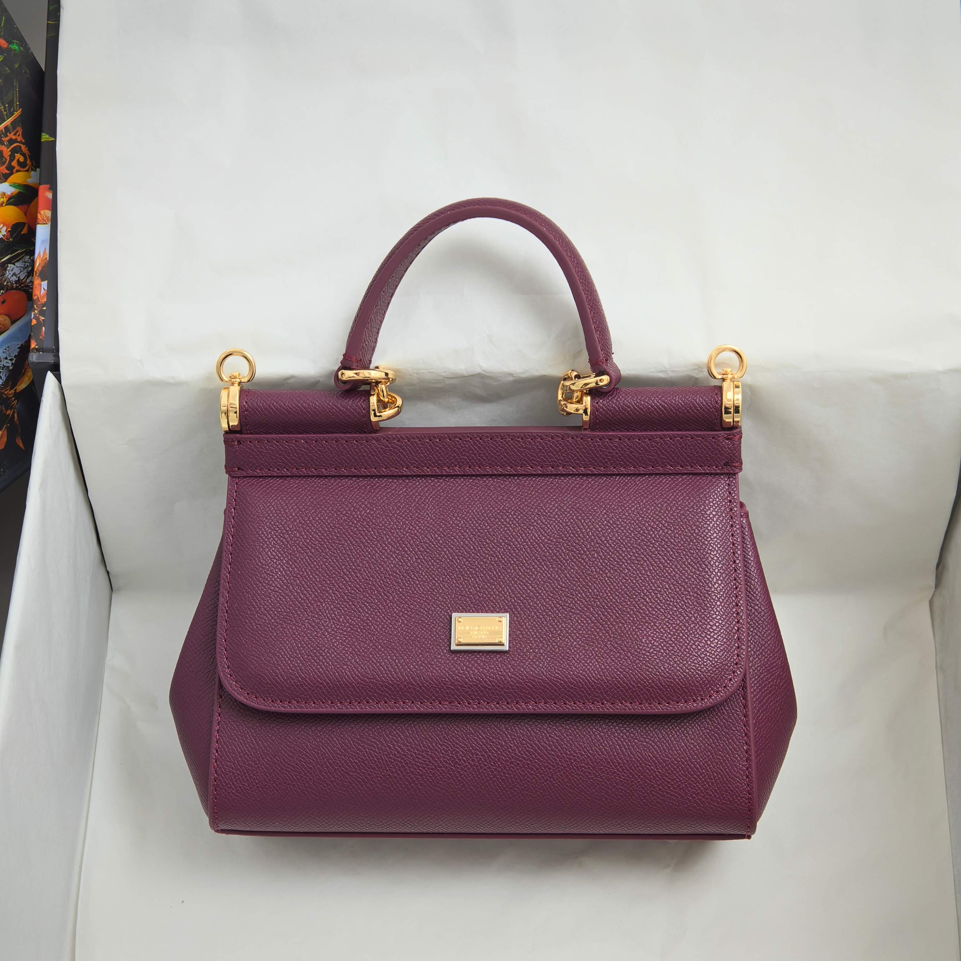 DG杜嘉班纳 Yellow Small Crossbody Bag