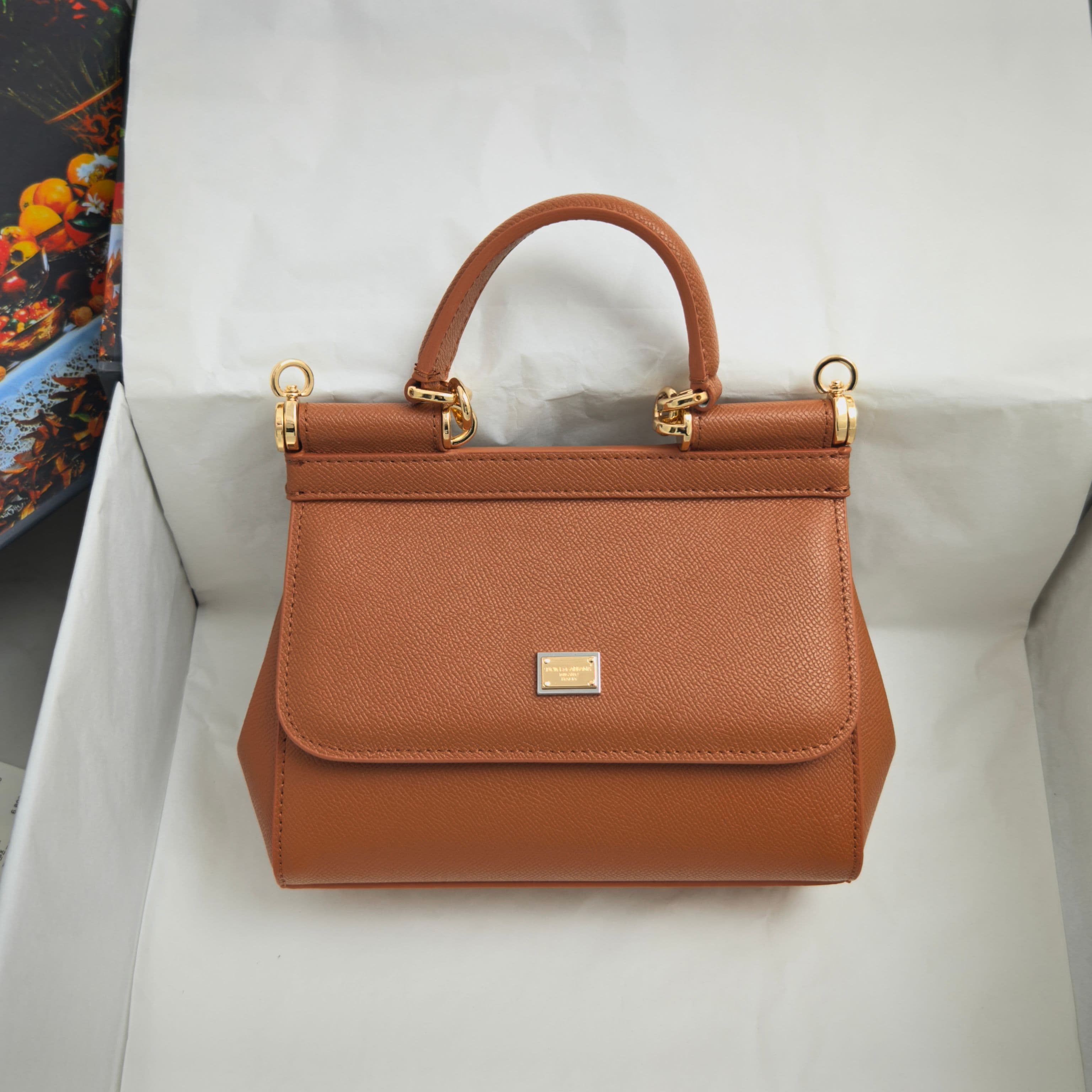 DG杜嘉班纳 Yellow Small Crossbody Bag