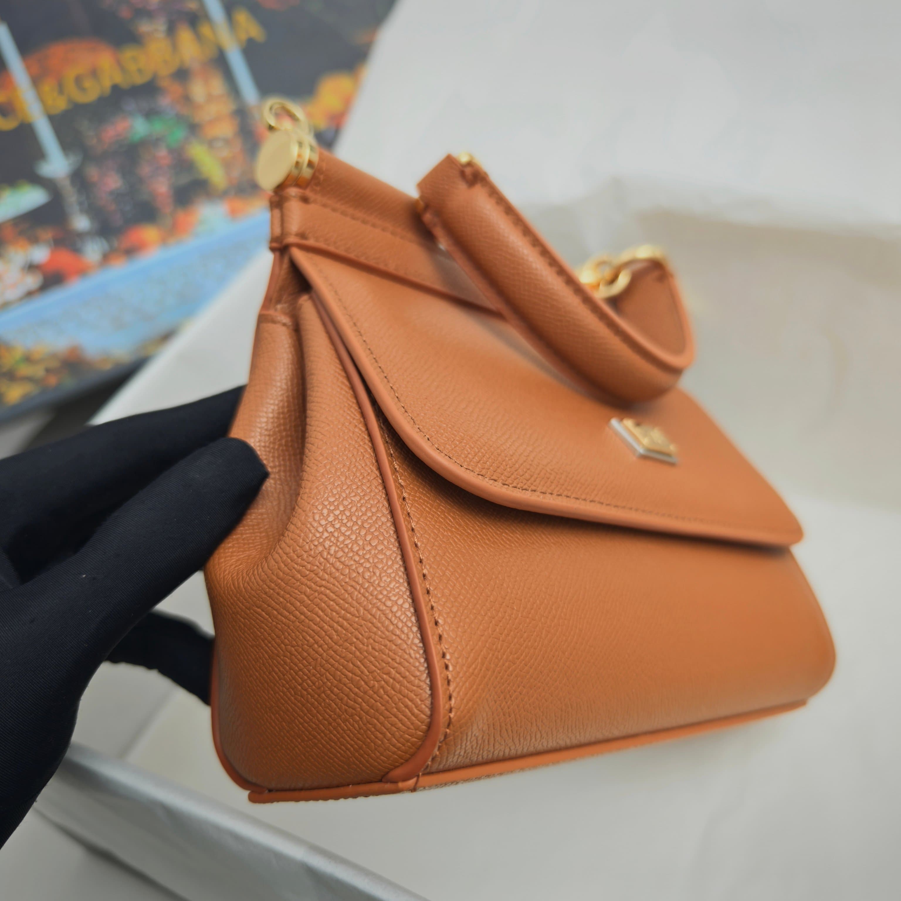 DG杜嘉班纳 Yellow Small Crossbody Bag
