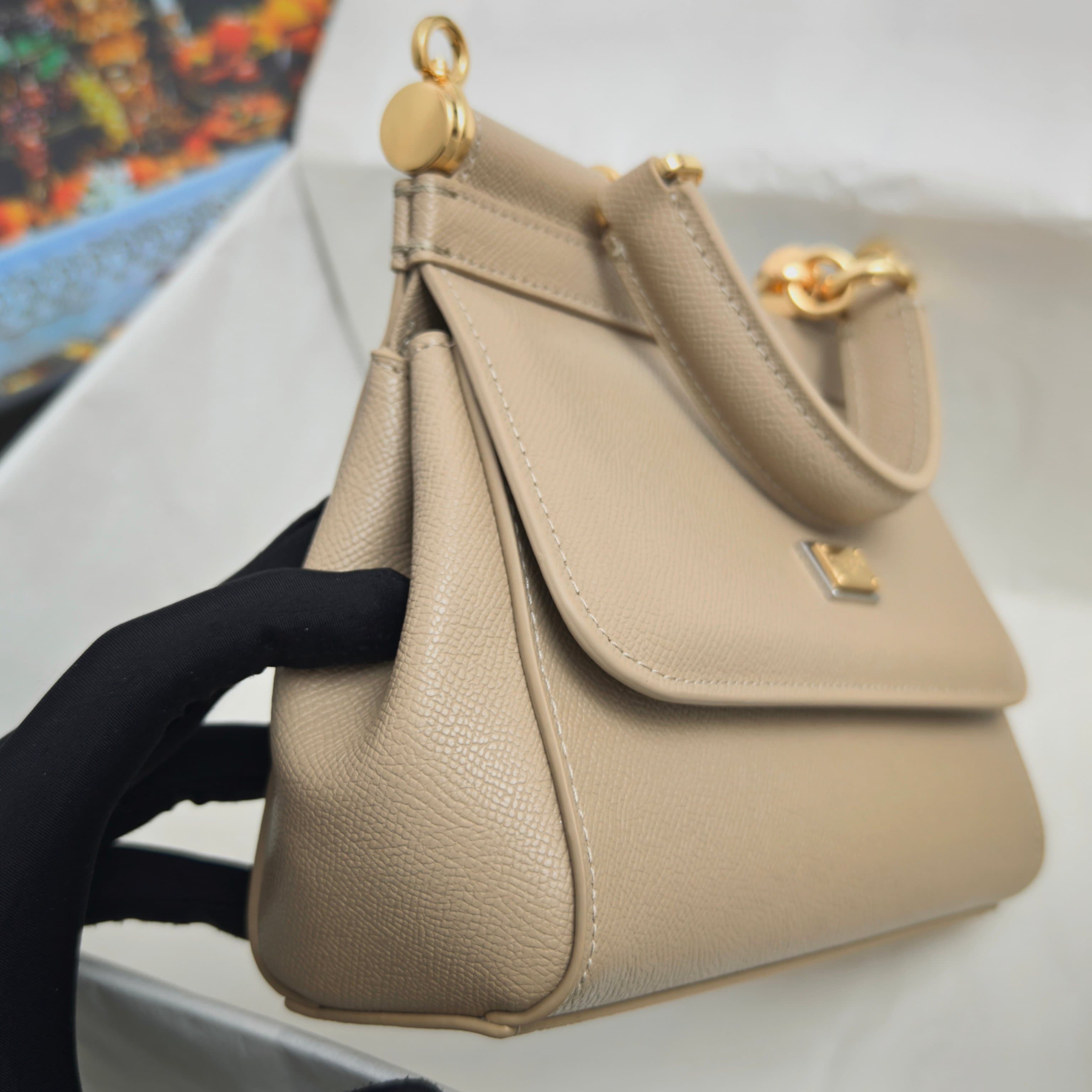 DG杜嘉班纳 Yellow Small Crossbody Bag