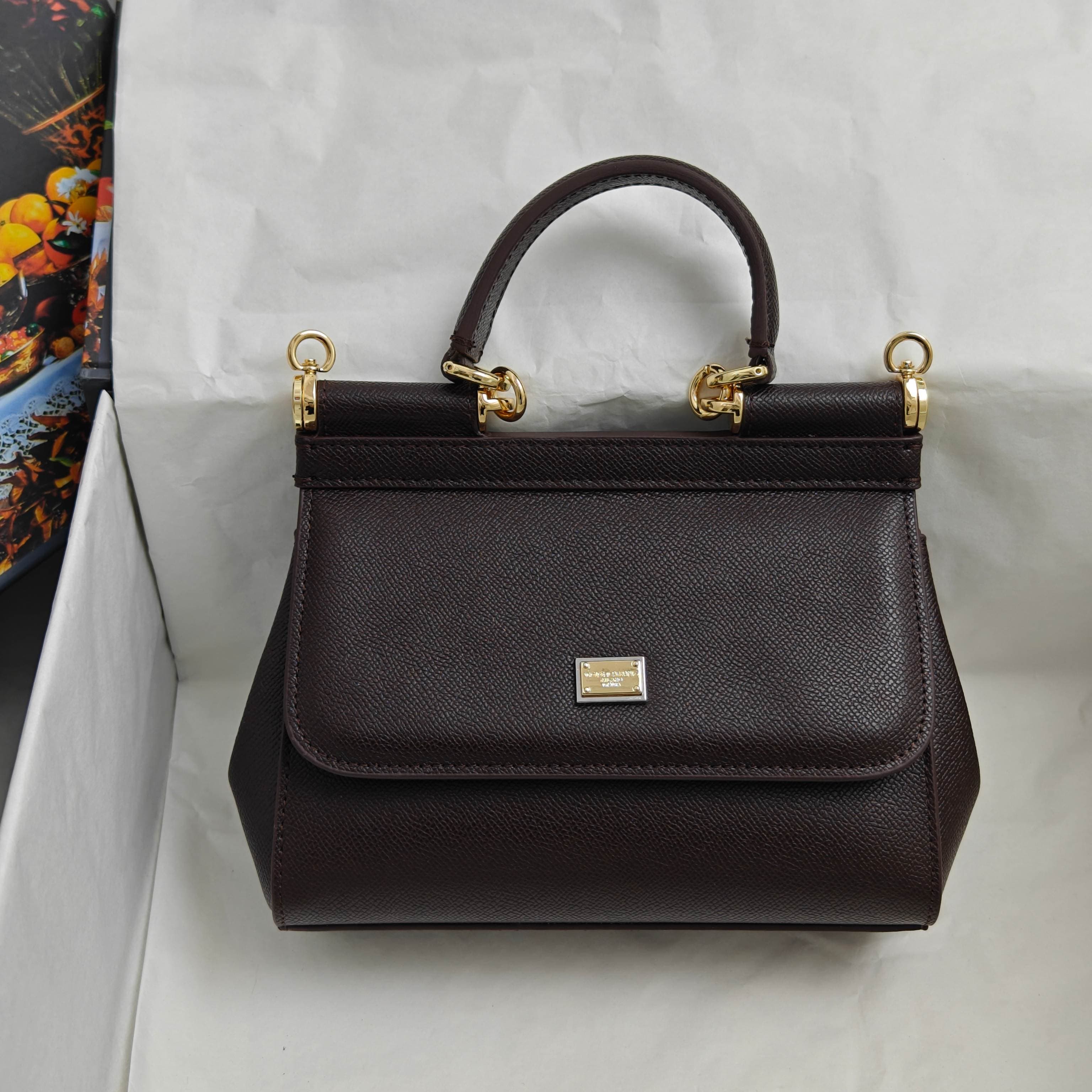 DG杜嘉班纳 Yellow Small Crossbody Bag