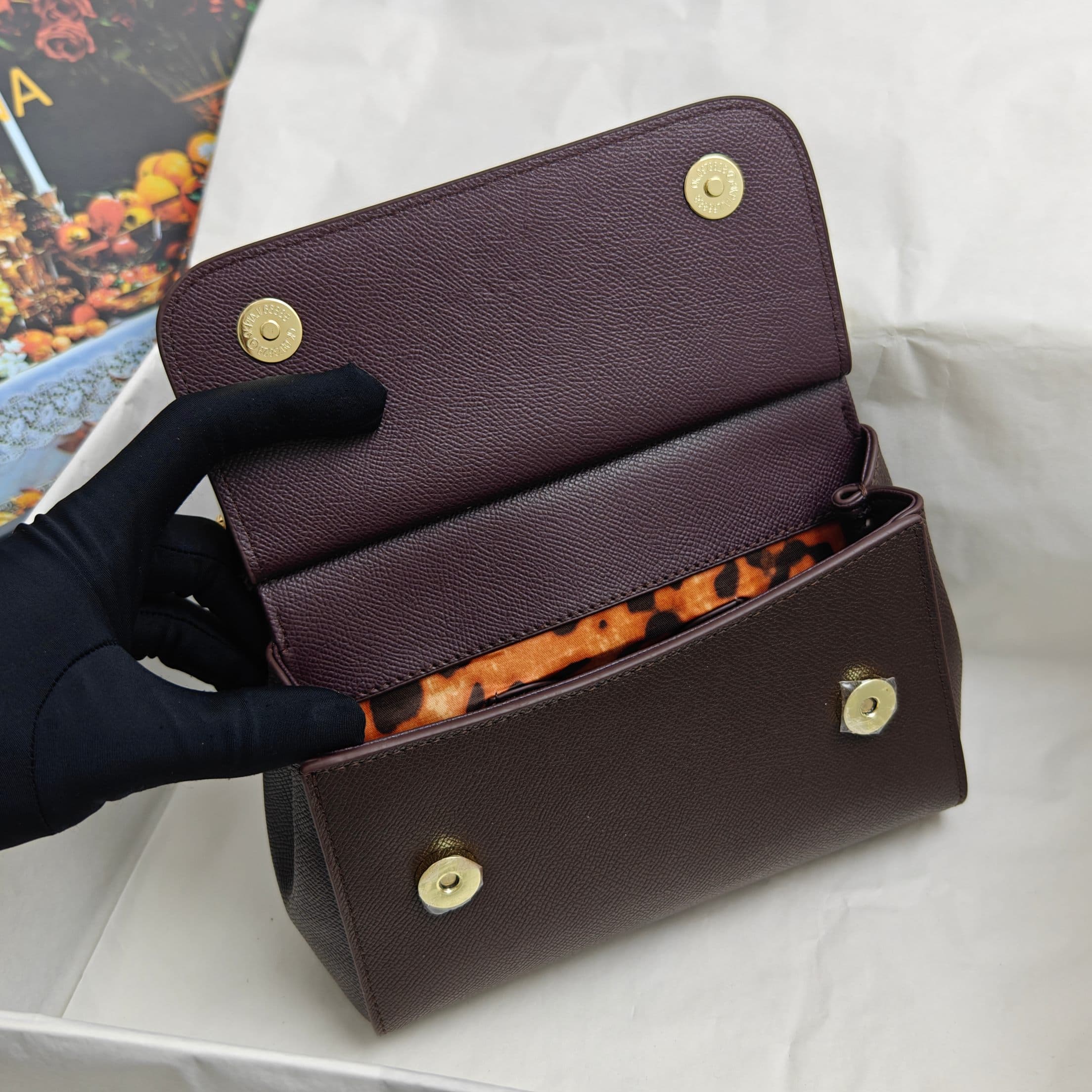DG杜嘉班纳 Yellow Small Crossbody Bag