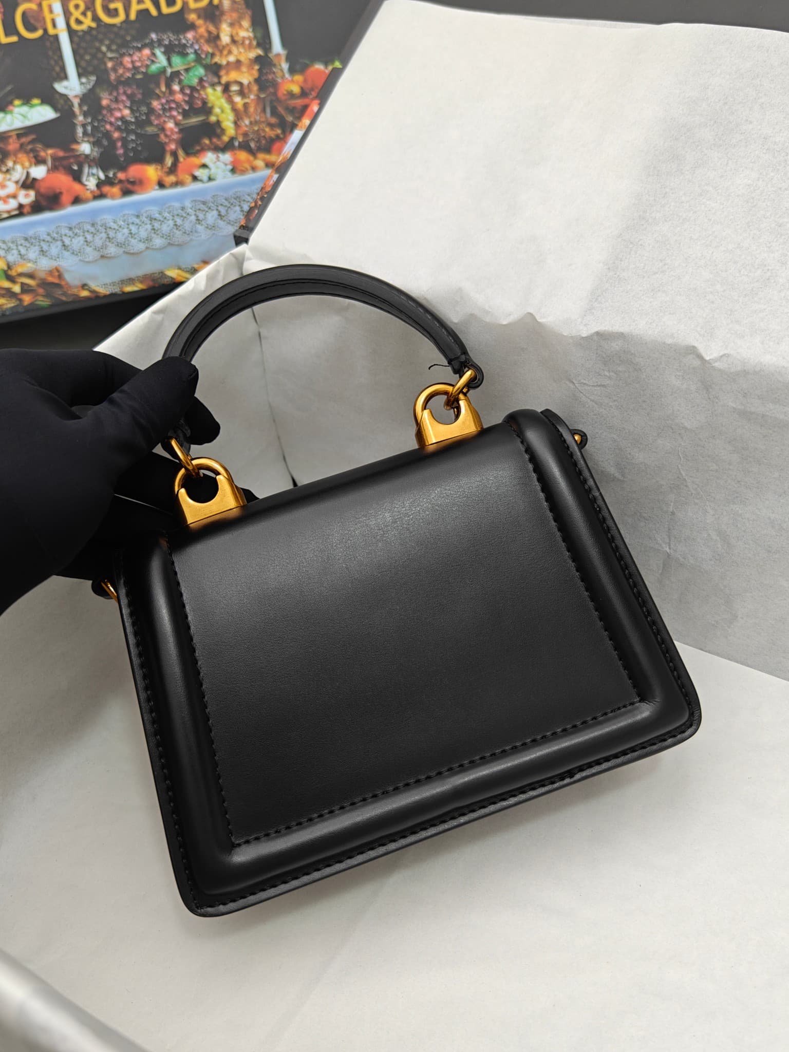 DG杜嘉班纳 Gold Crossbody Bag
