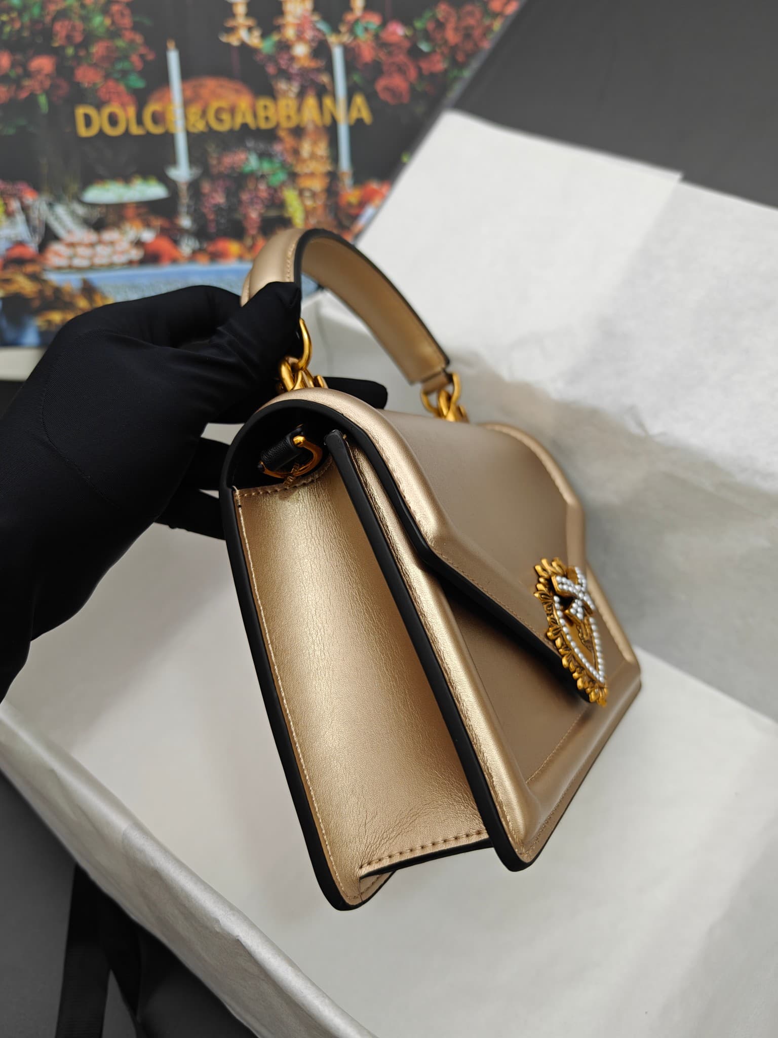 DG杜嘉班纳 Gold Crossbody Bag
