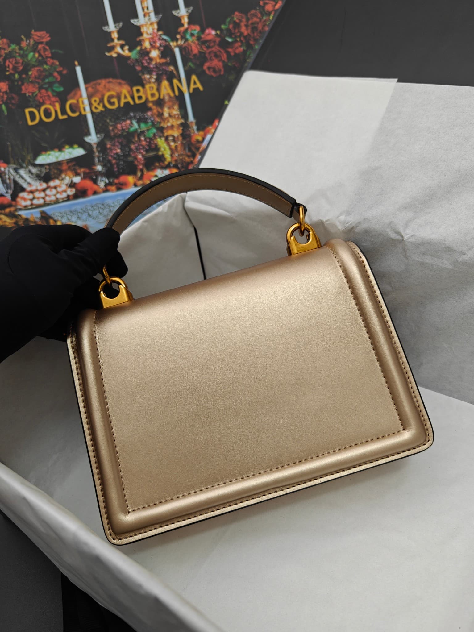 DG杜嘉班纳 Gold Crossbody Bag