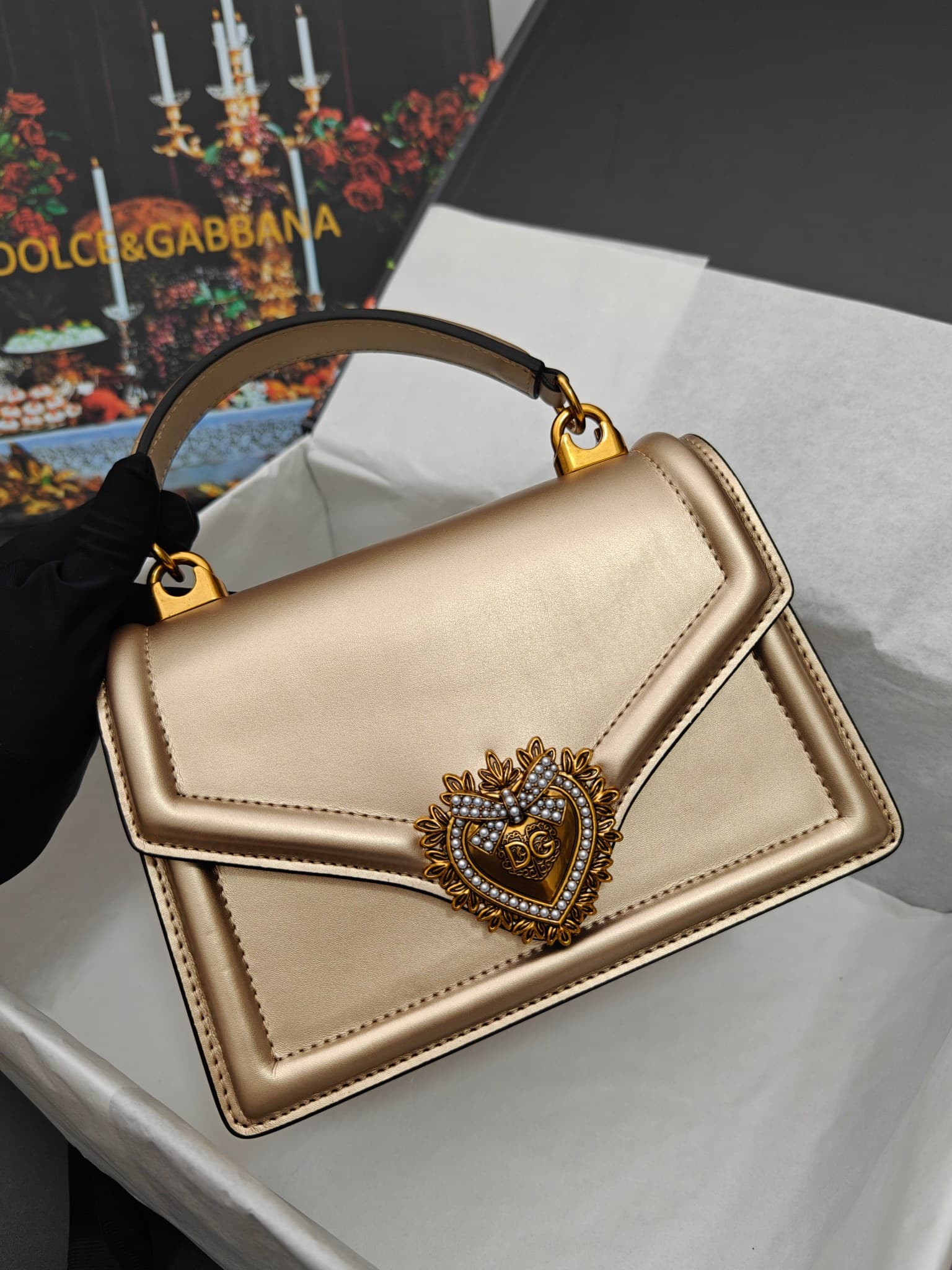 DG杜嘉班纳 Gold Crossbody Bag