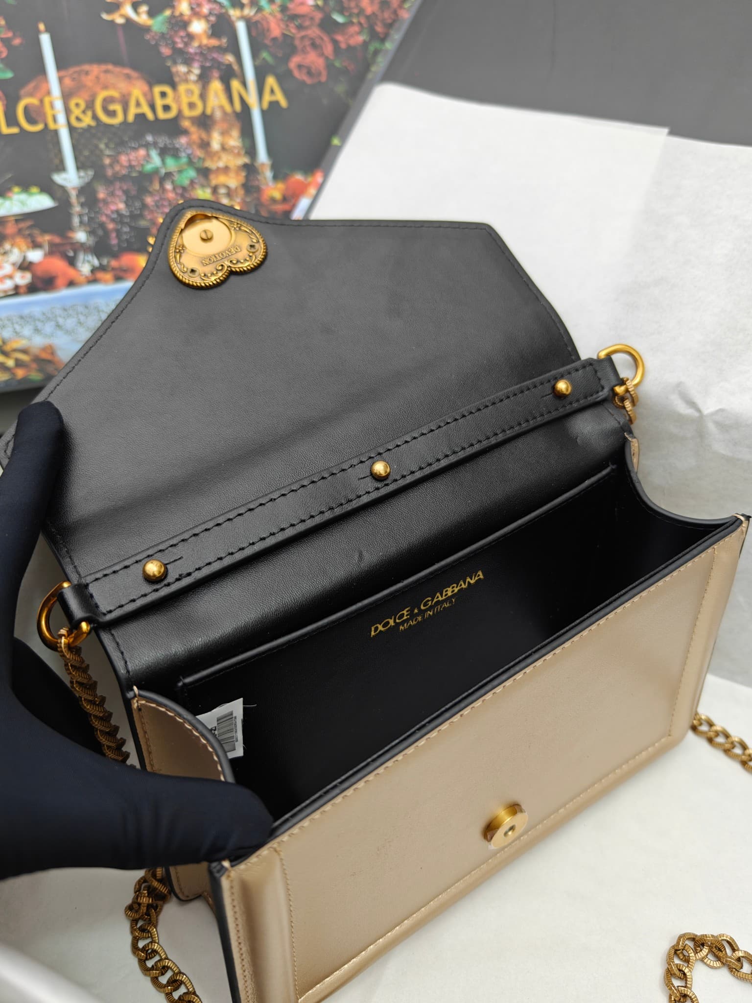DG杜嘉班纳 Gold Crossbody Bag