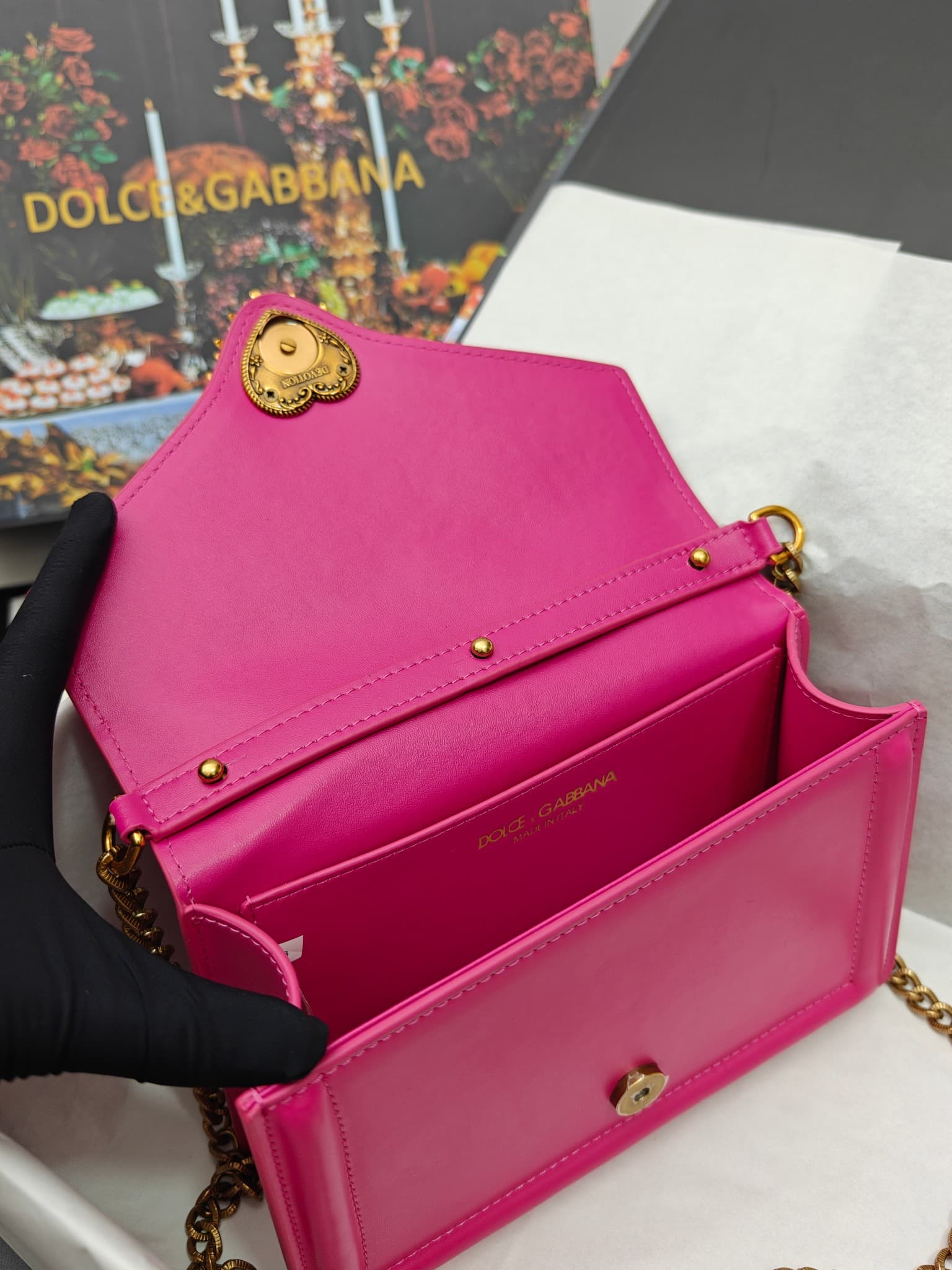 DG杜嘉班纳 Gold Crossbody Bag
