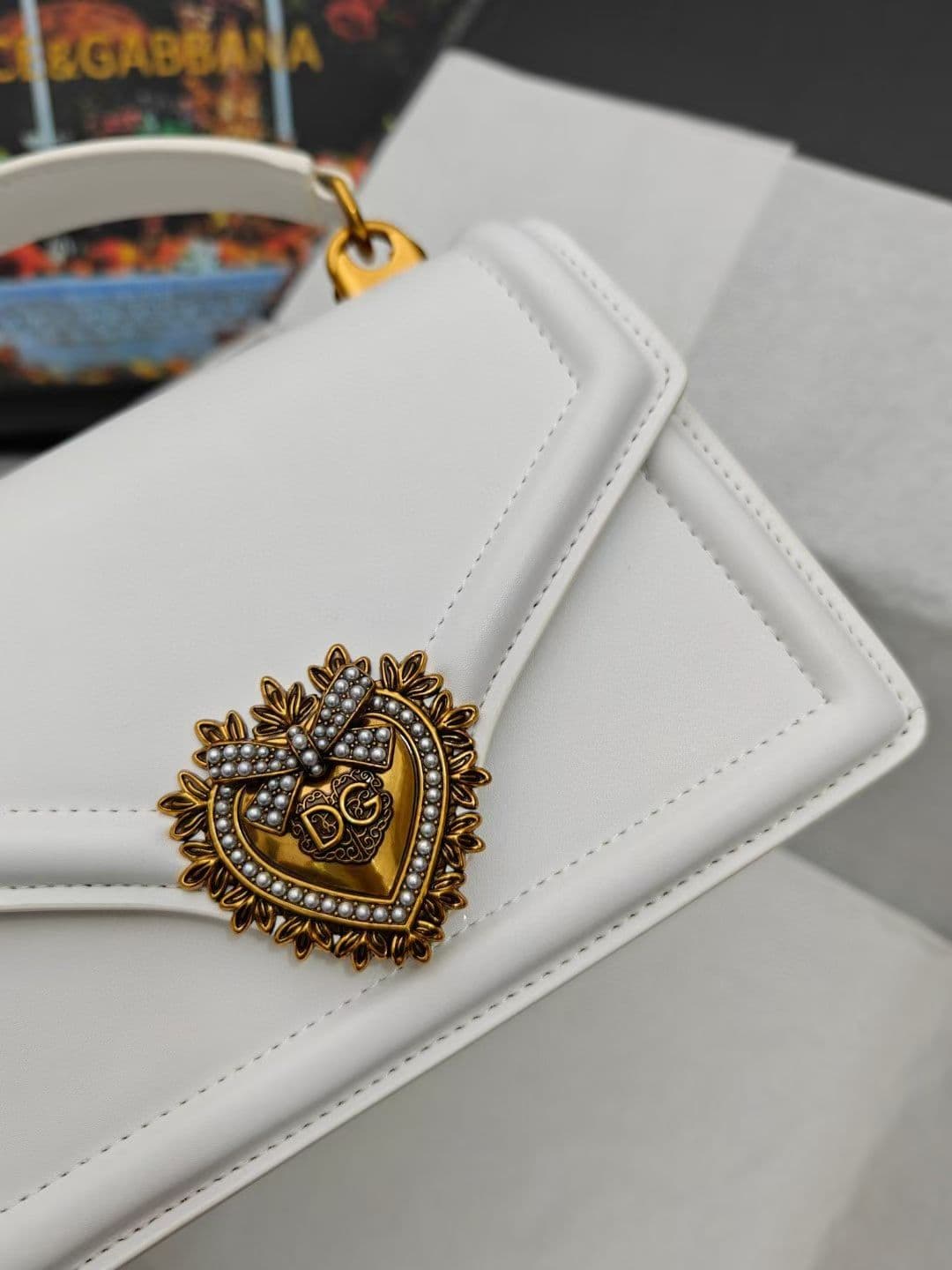 DG杜嘉班纳 Gold Crossbody Bag