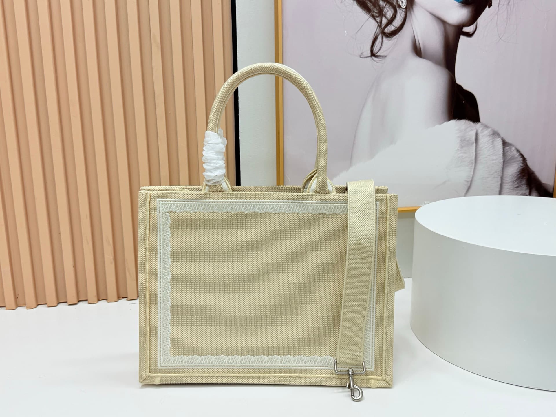 Dior Medium Tote Bag 8834