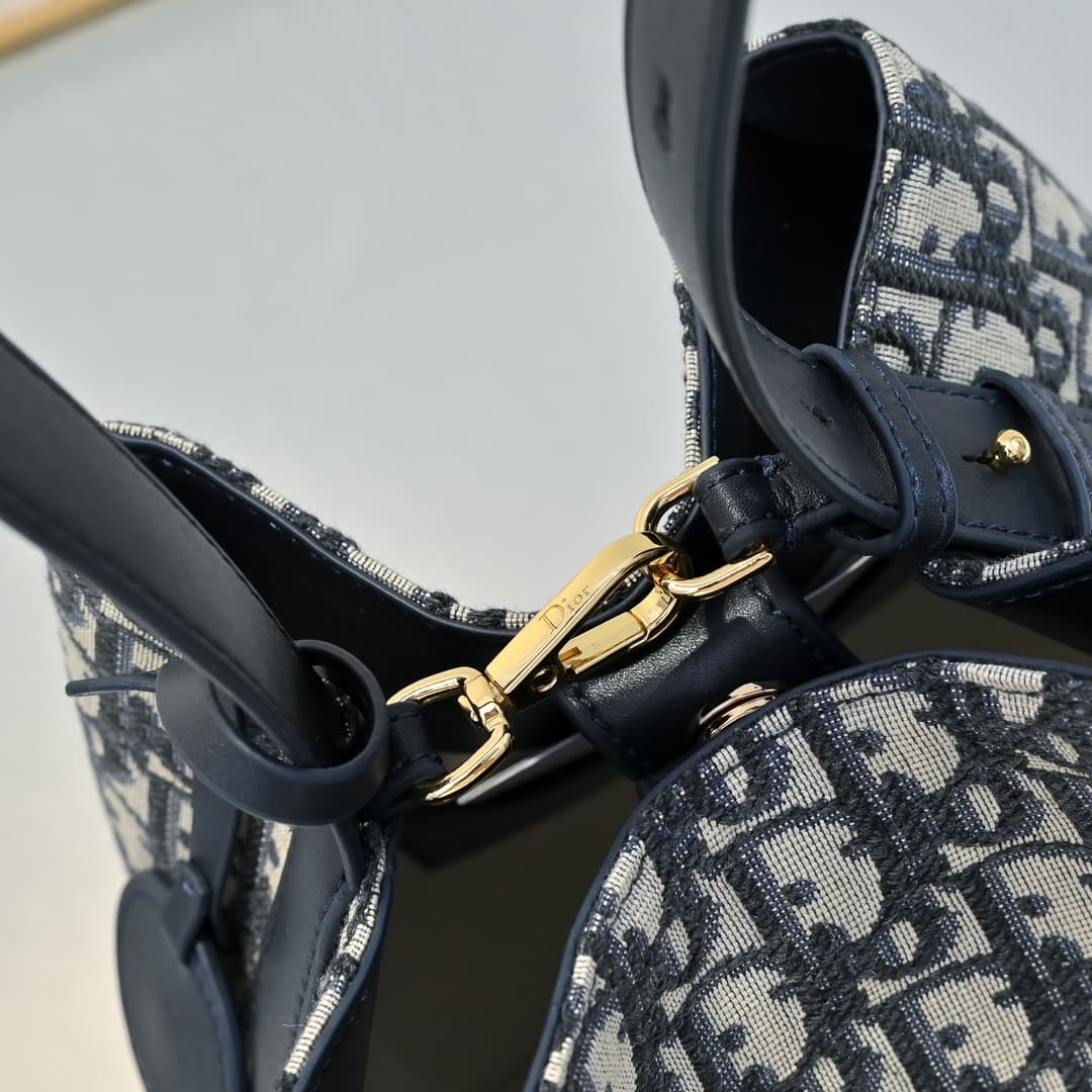 Dior Bucket Bag 5508