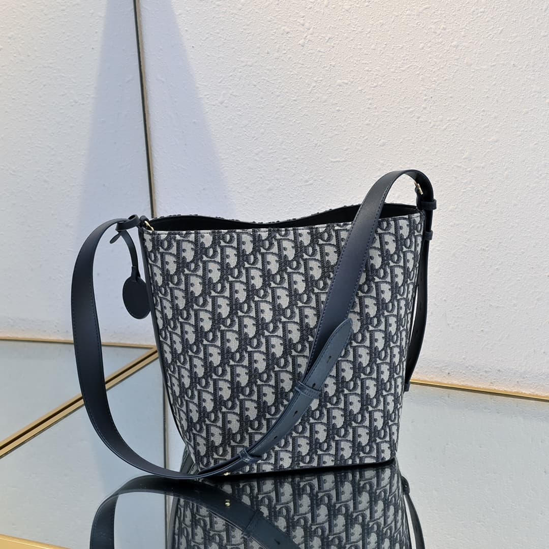 Dior Bucket Bag 5508