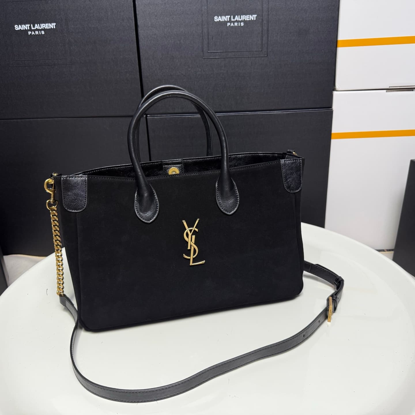Saint Laurent Crossbody Bag 9028