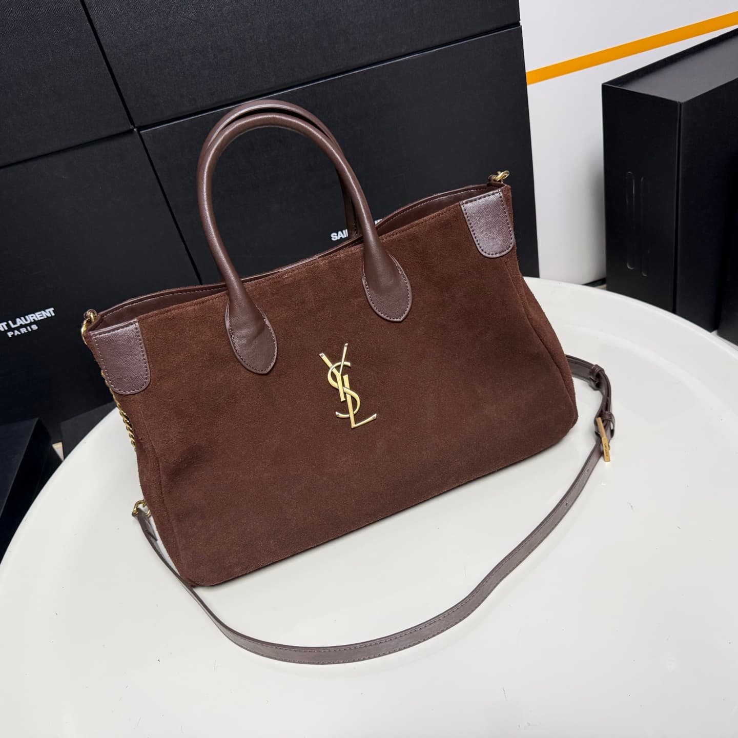 Saint Laurent Crossbody Bag 9028