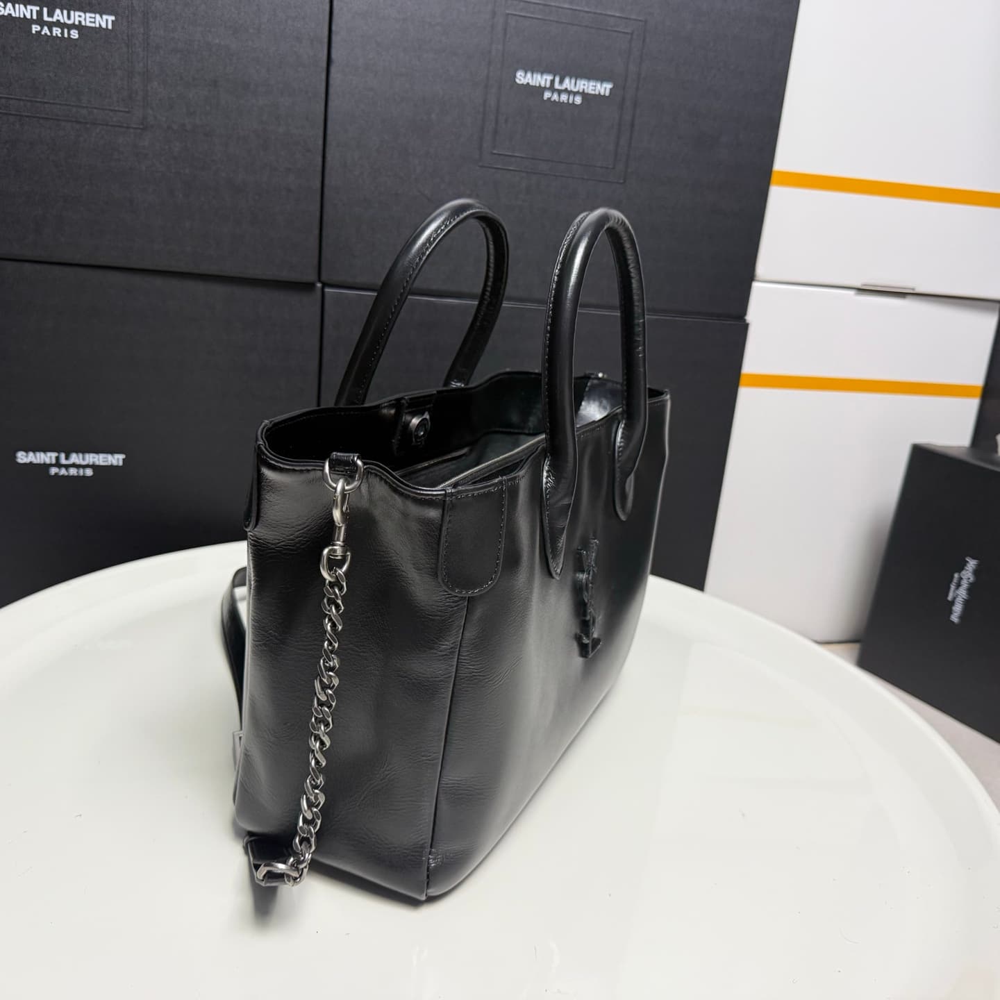 Saint Laurent Crossbody Bag 9028