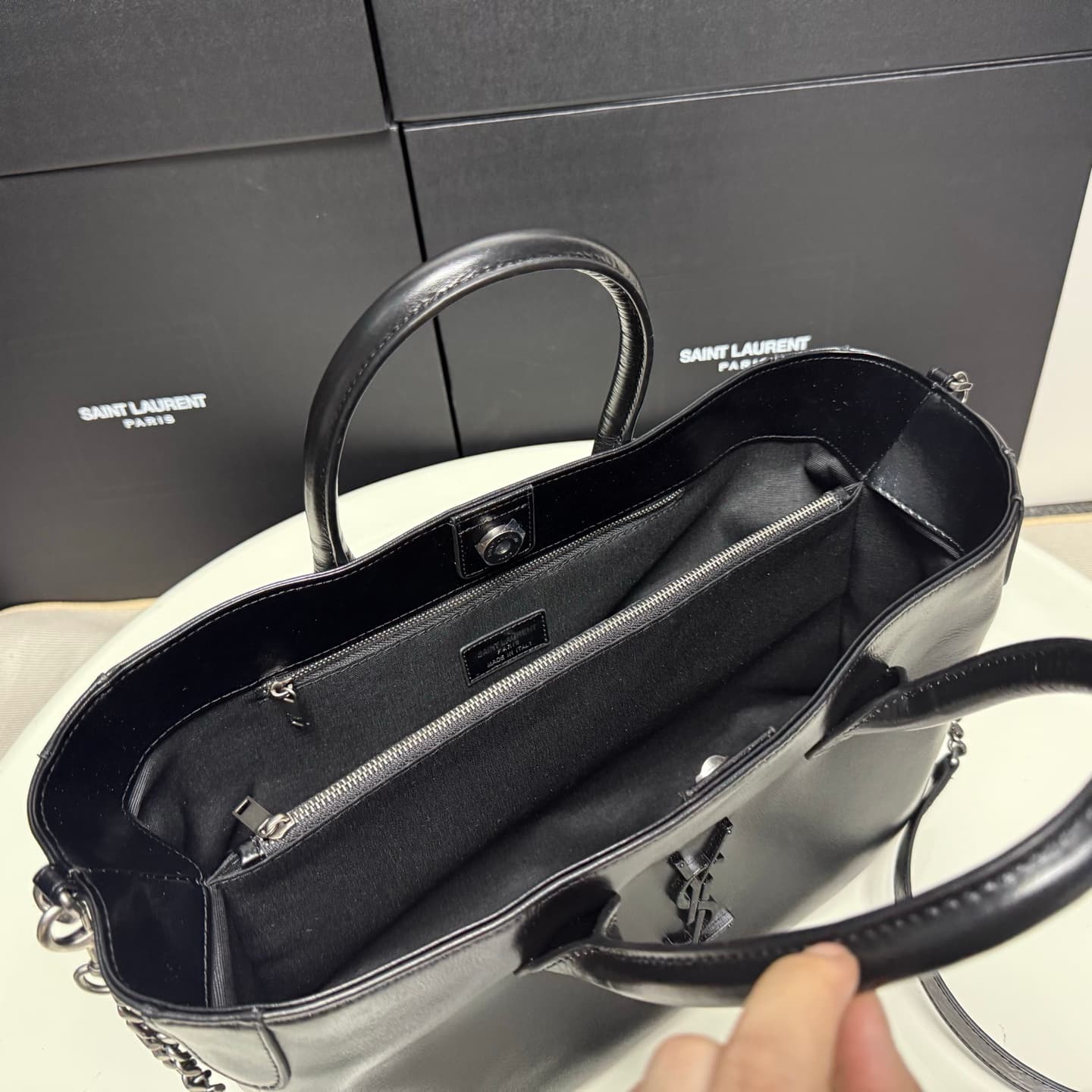 Saint Laurent Crossbody Bag 9028