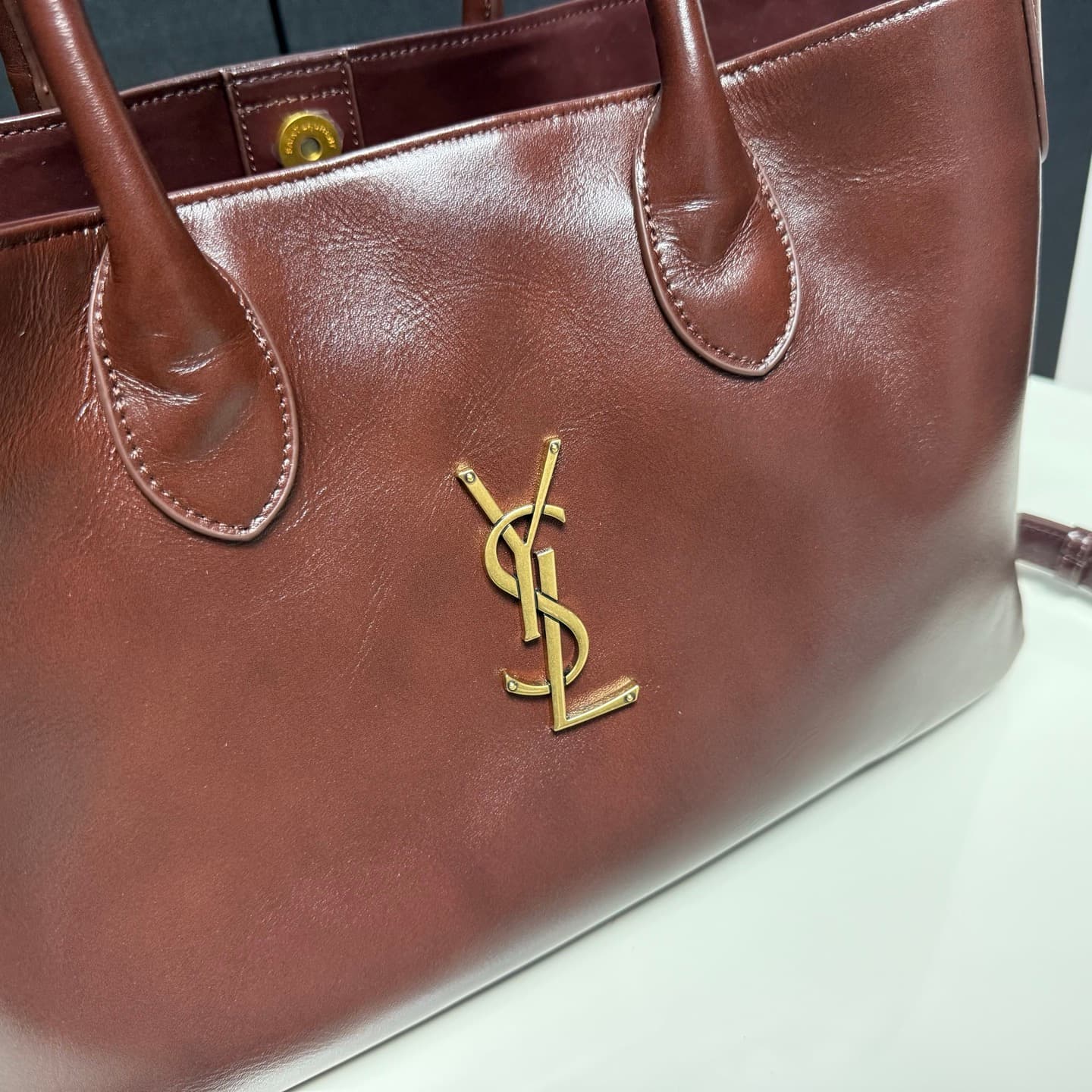 Saint Laurent Crossbody Bag 9028