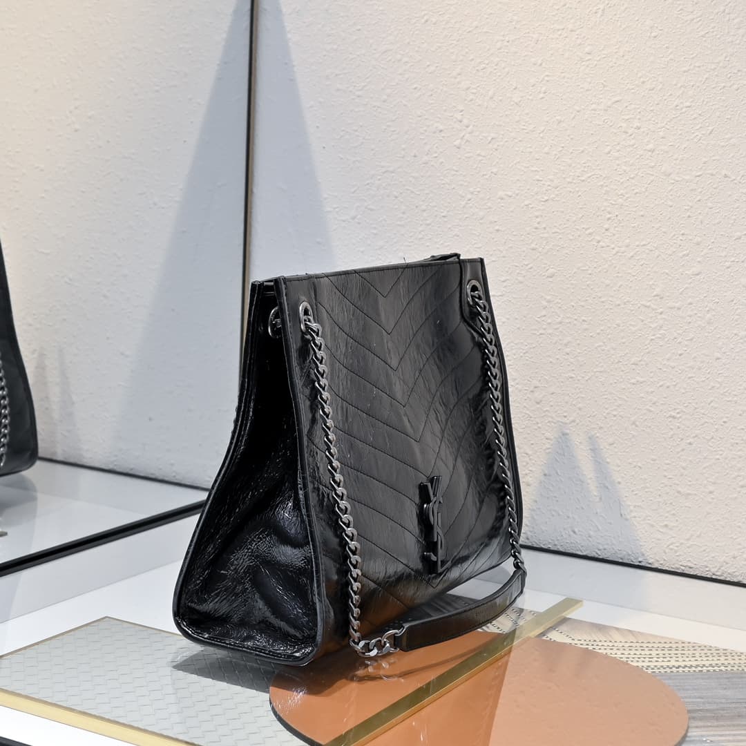 Saint Laurent Gold Bag 577999