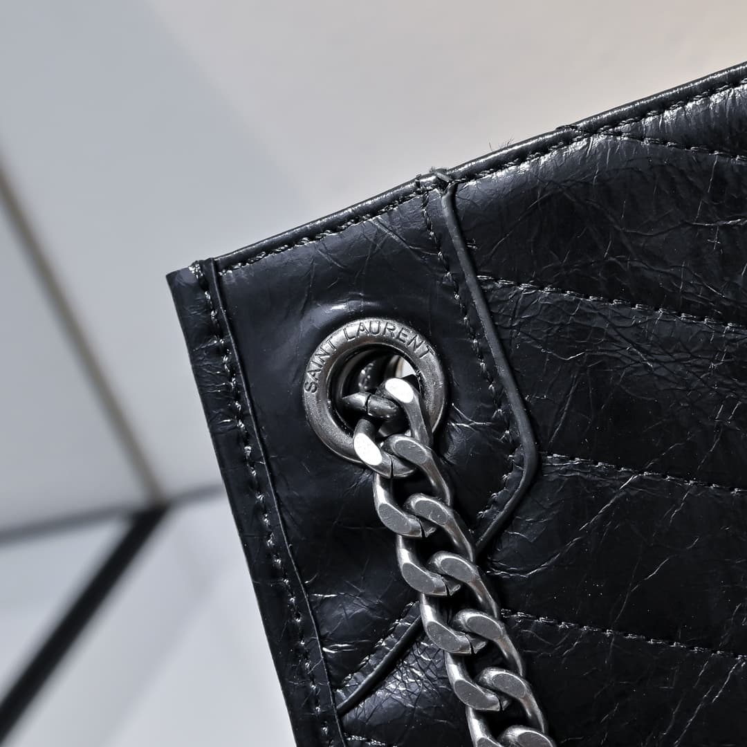 Saint Laurent Gold Bag 577999