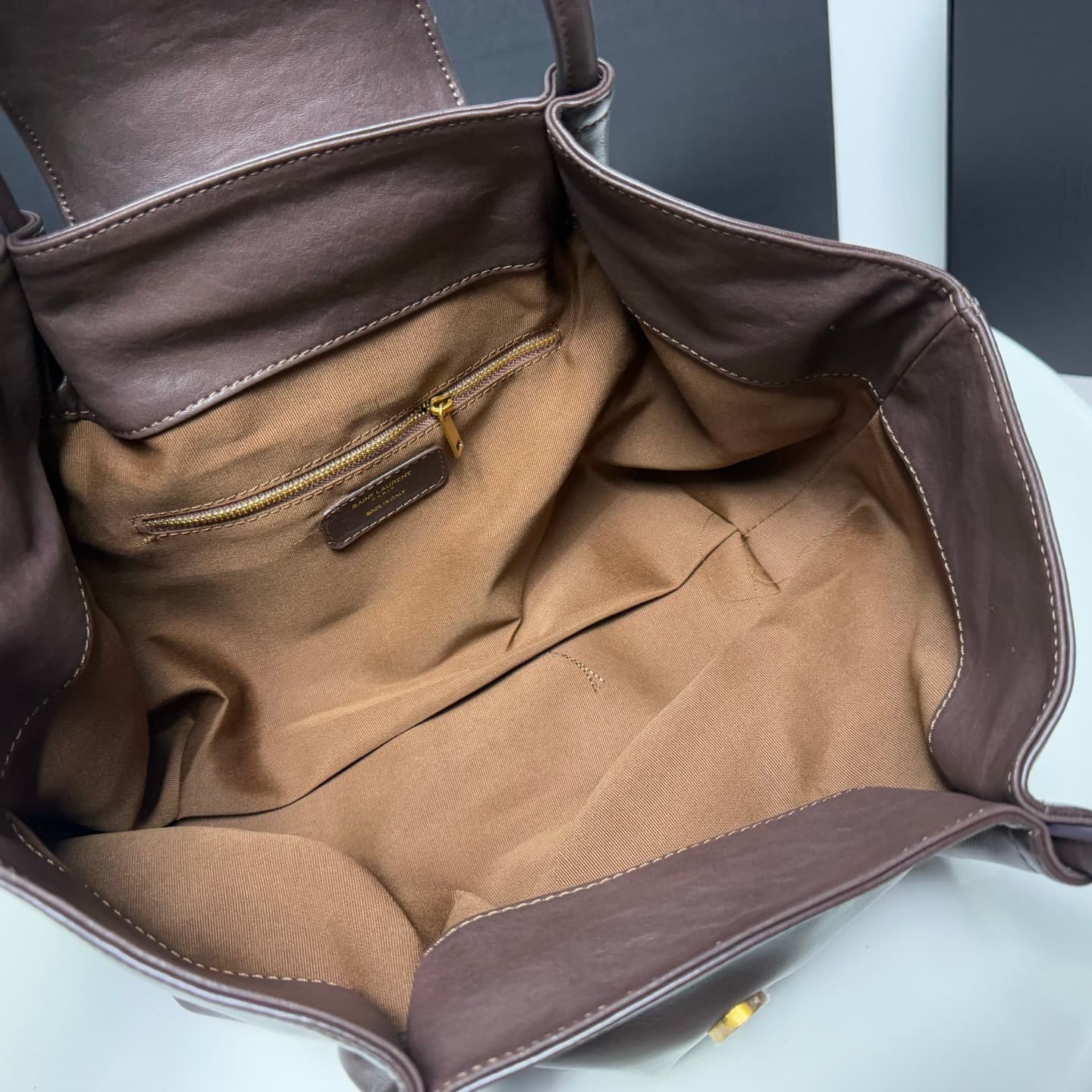 Saint Laurent Product 9885