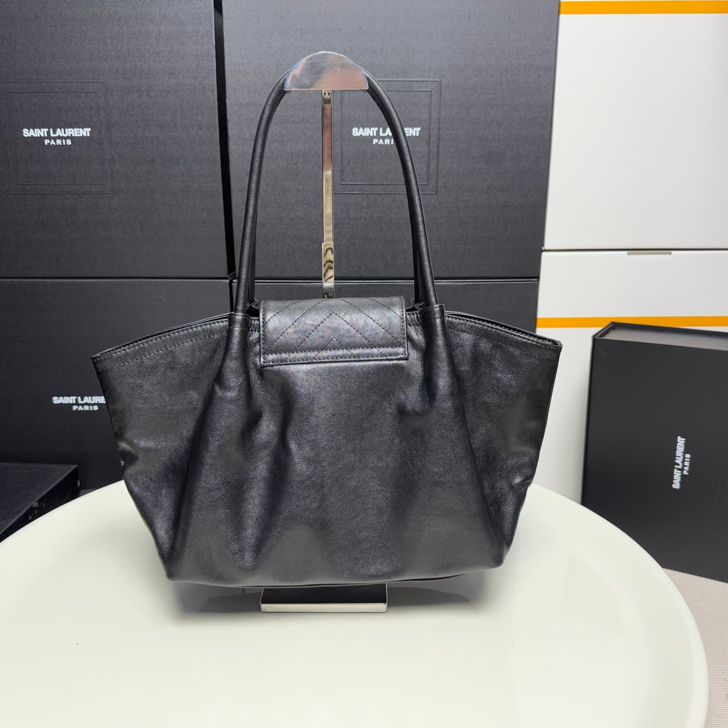 Saint Laurent Product 9885