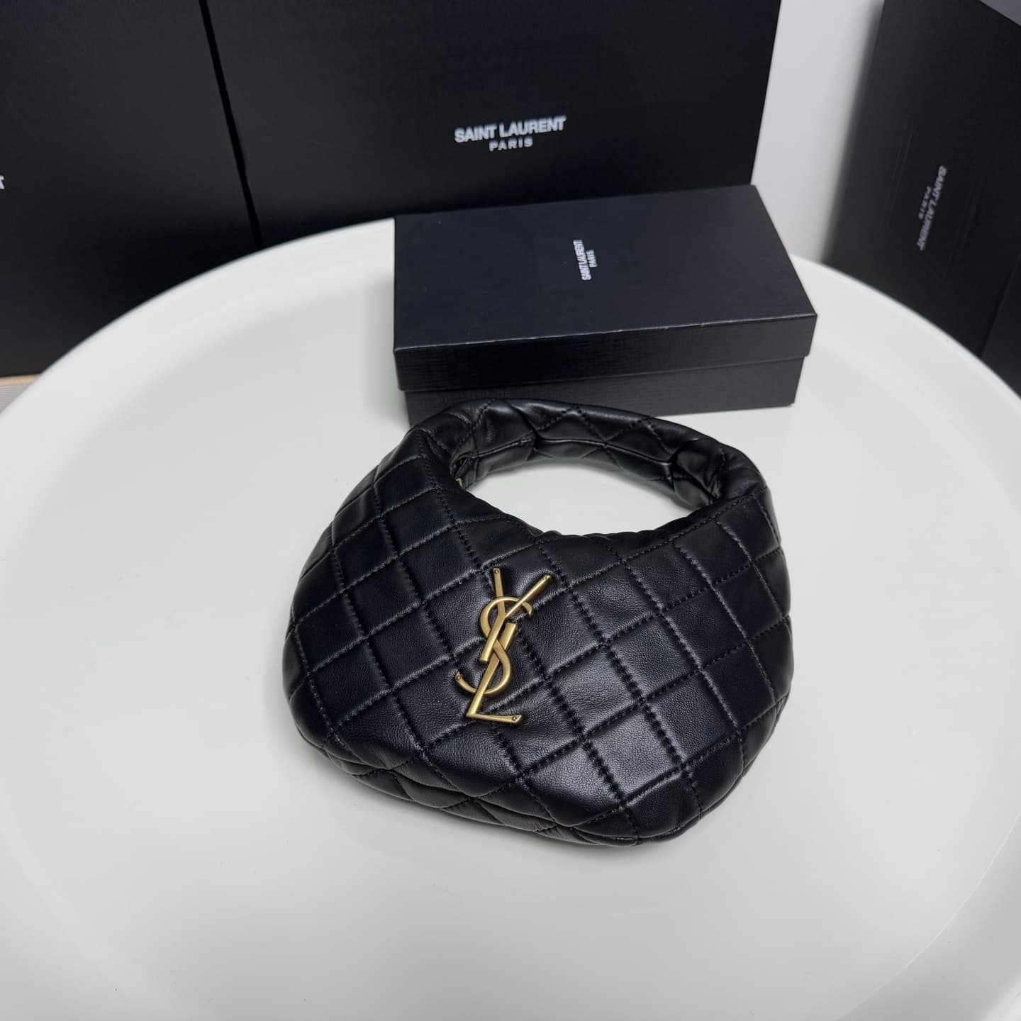 Saint Laurent Black Bag 851689