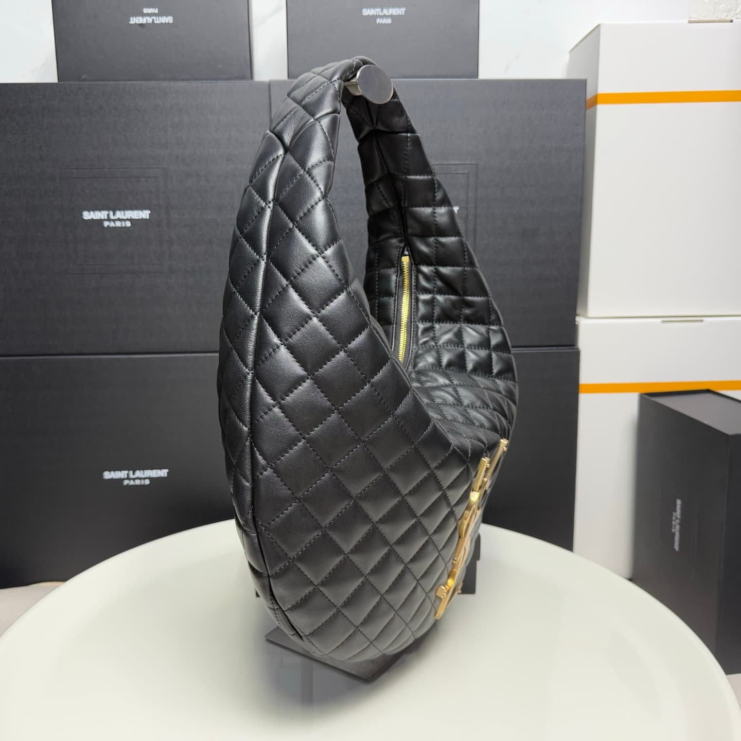 Saint Laurent Gold Large Shoulder Bag 698652