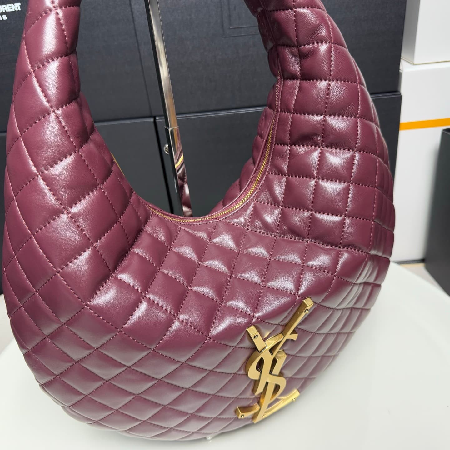 Saint Laurent Gold Large Shoulder Bag 698652