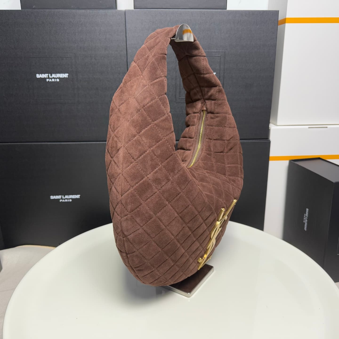 Saint Laurent Gold Large Shoulder Bag 698652