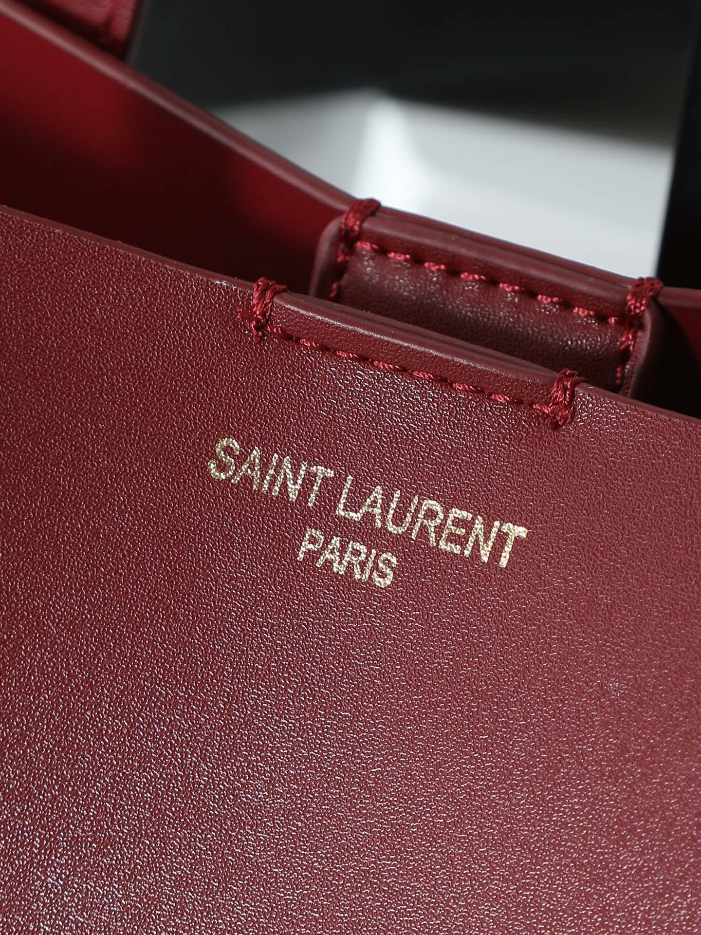 Saint Laurent Product 1860