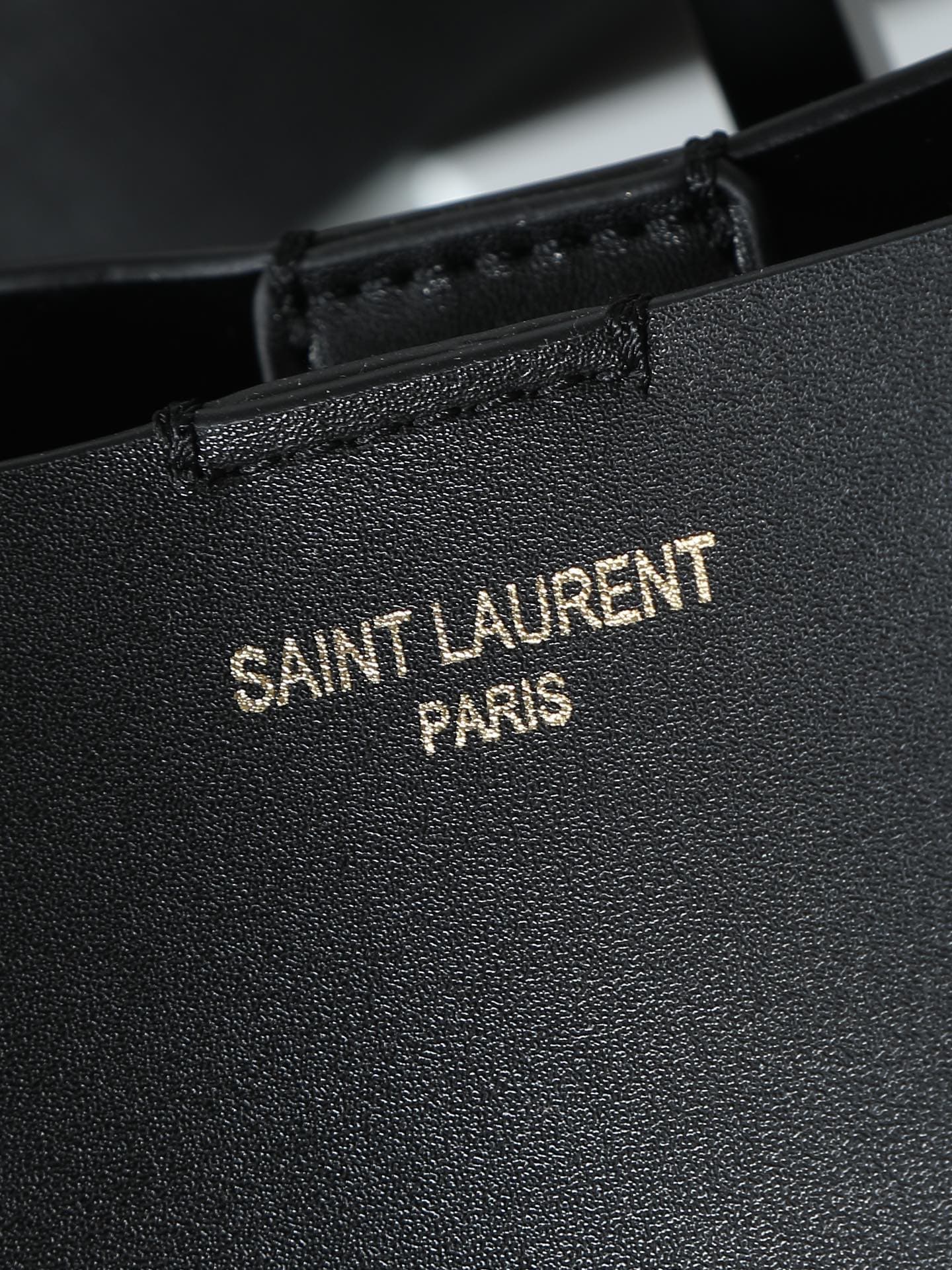 Saint Laurent Product 1860