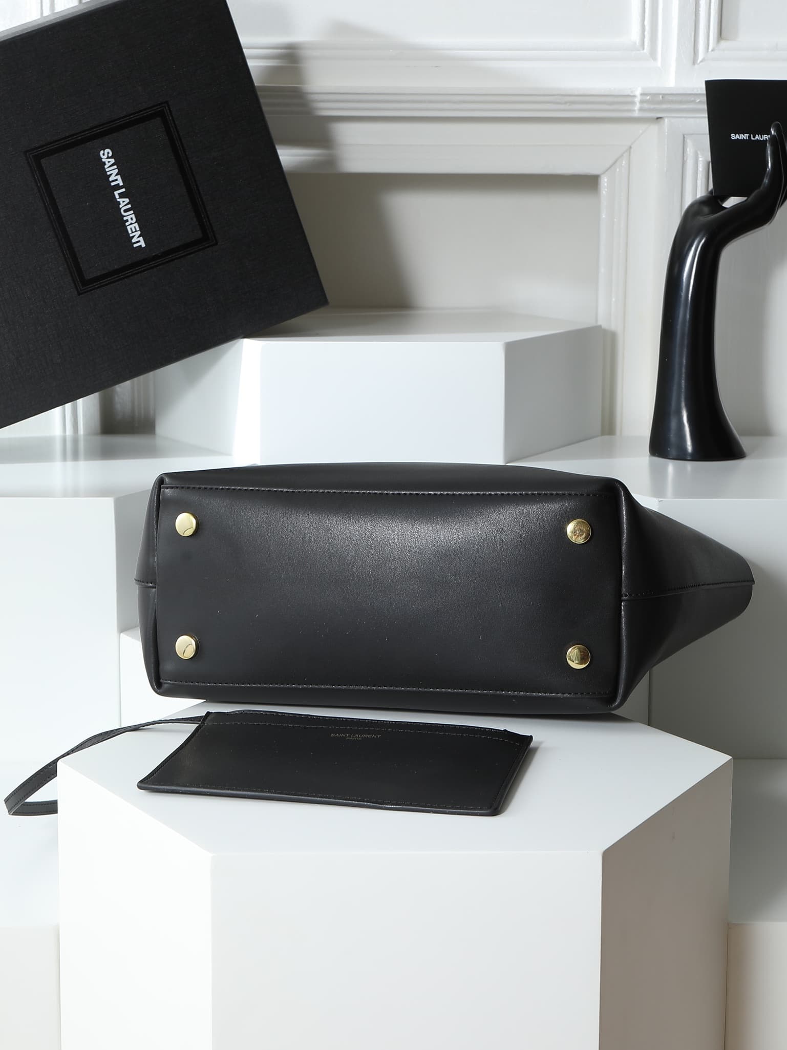 Saint Laurent Product 1860