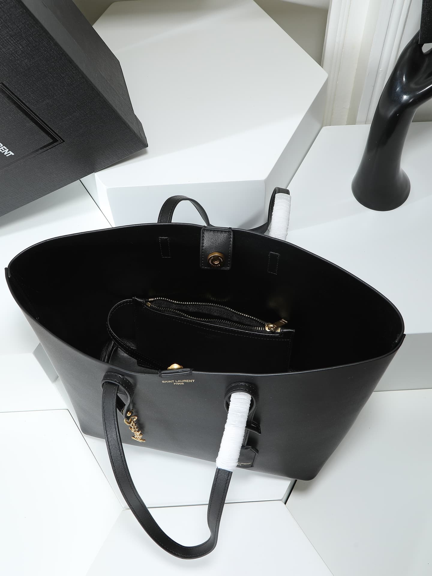 Saint Laurent Product 1860