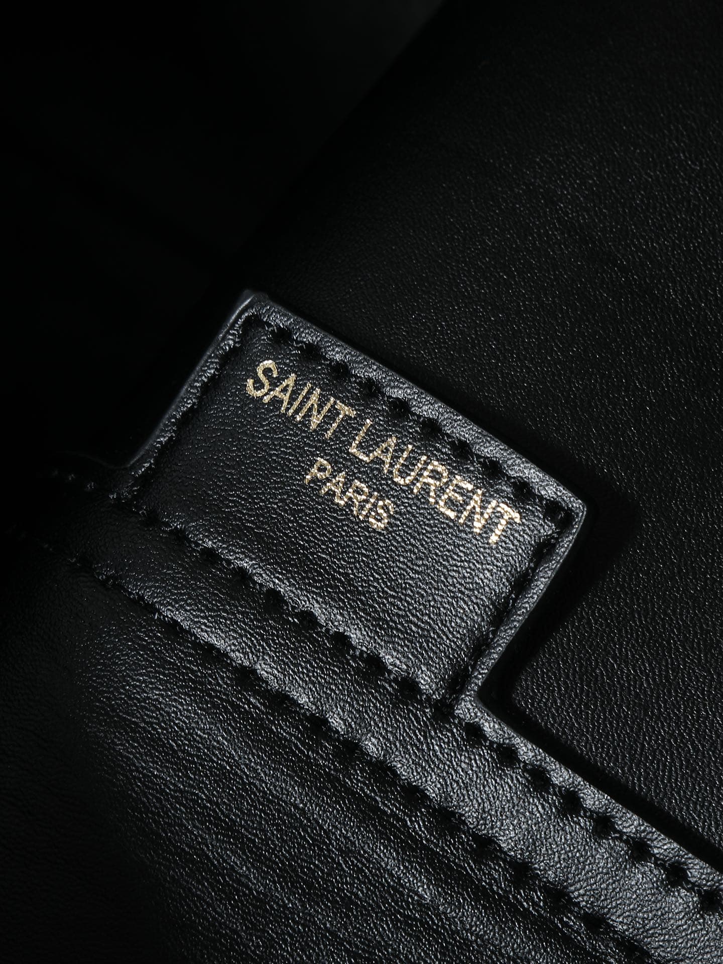 Saint Laurent Product 1860