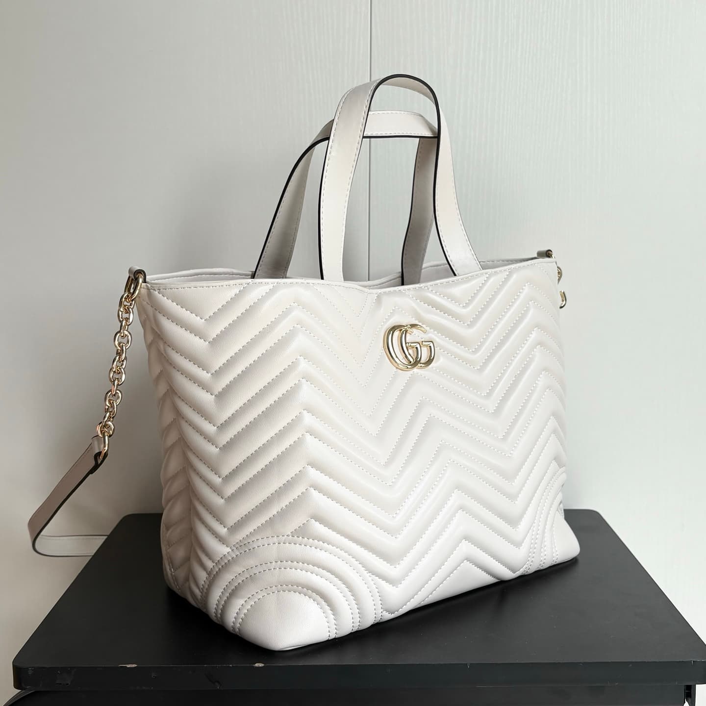 Gucci Large Product 847387
