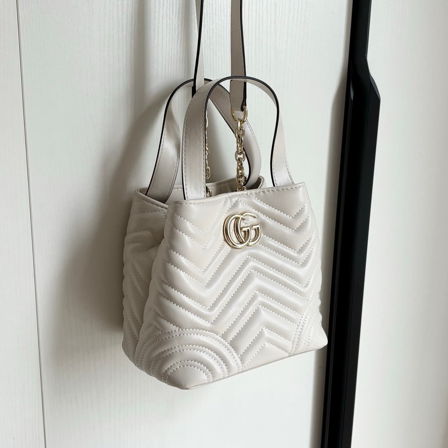 Gucci Small Product 847386