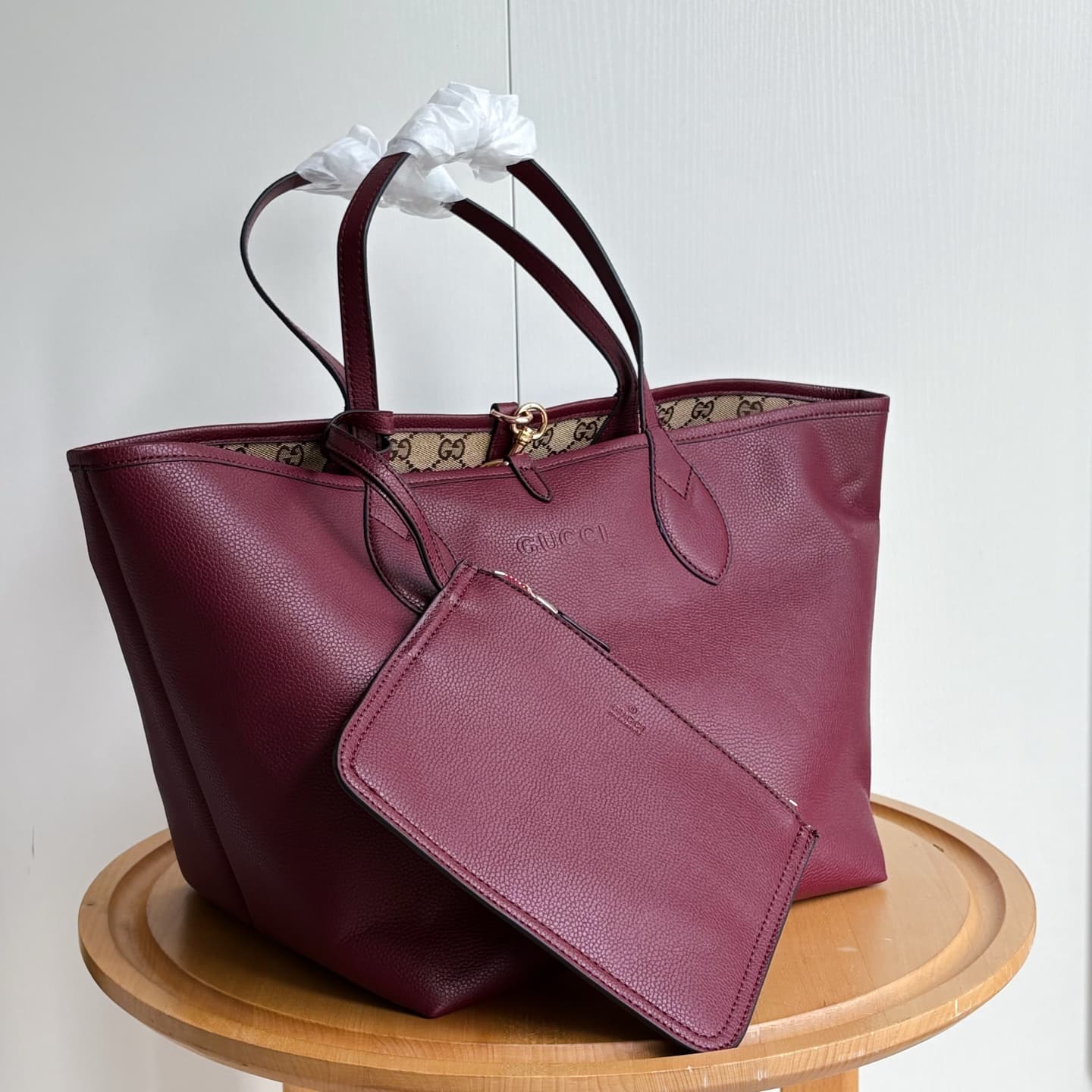 Gucci Red Product 839112