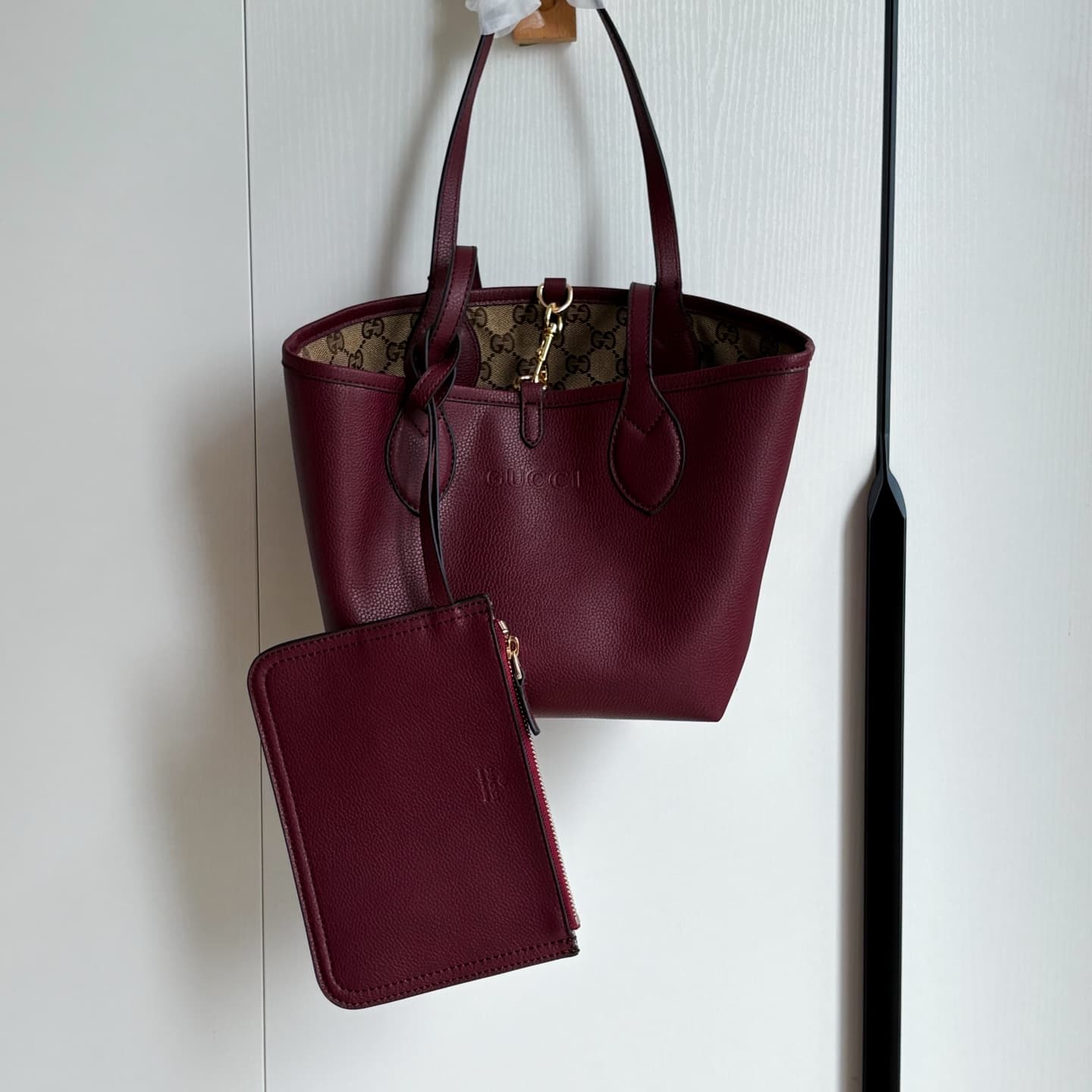 Gucci Red Product 839124