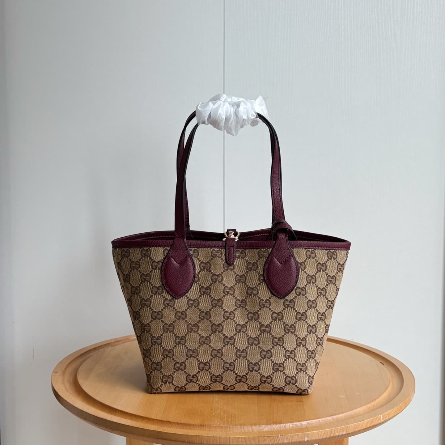 Gucci Red Product 839124