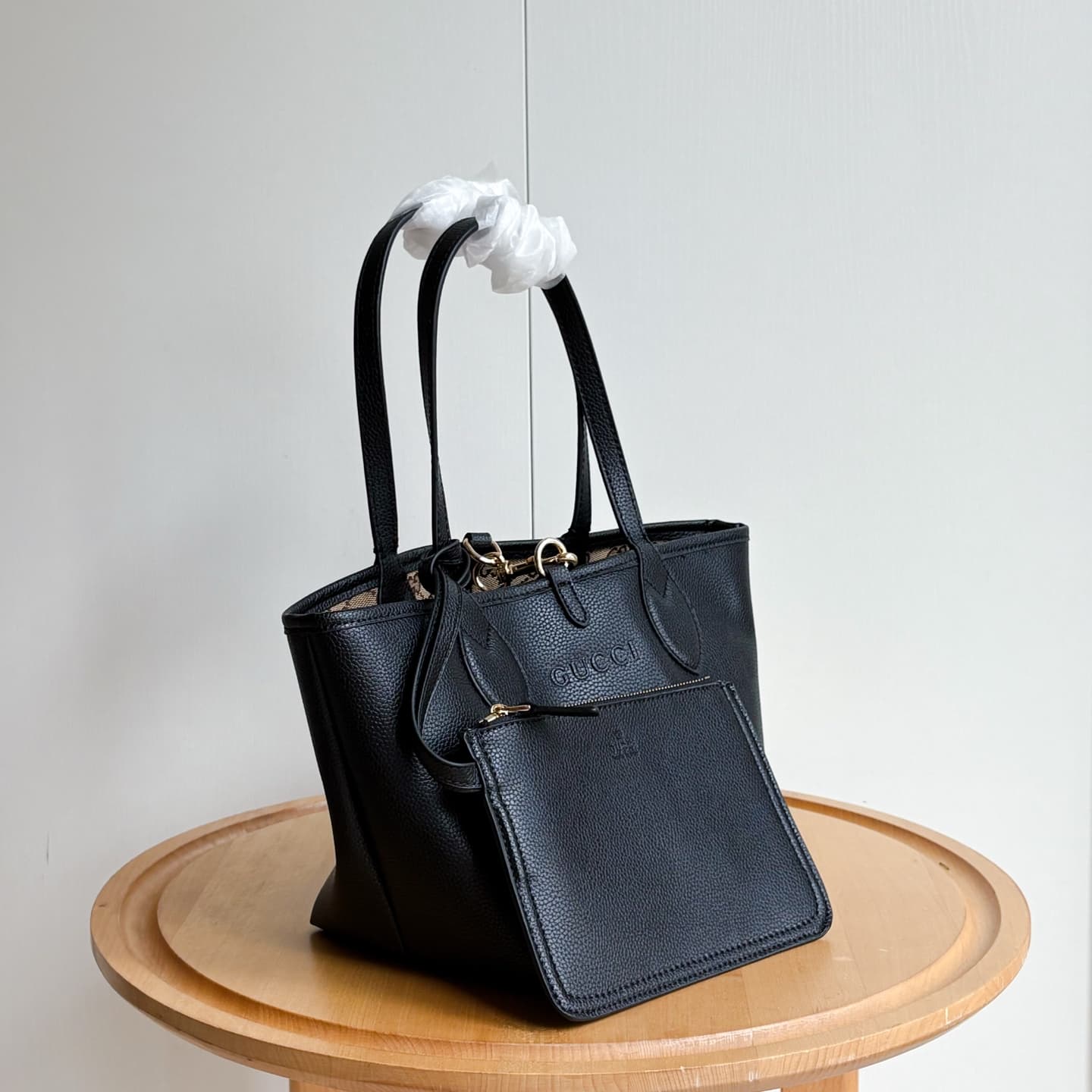 Gucci Black Product 839124