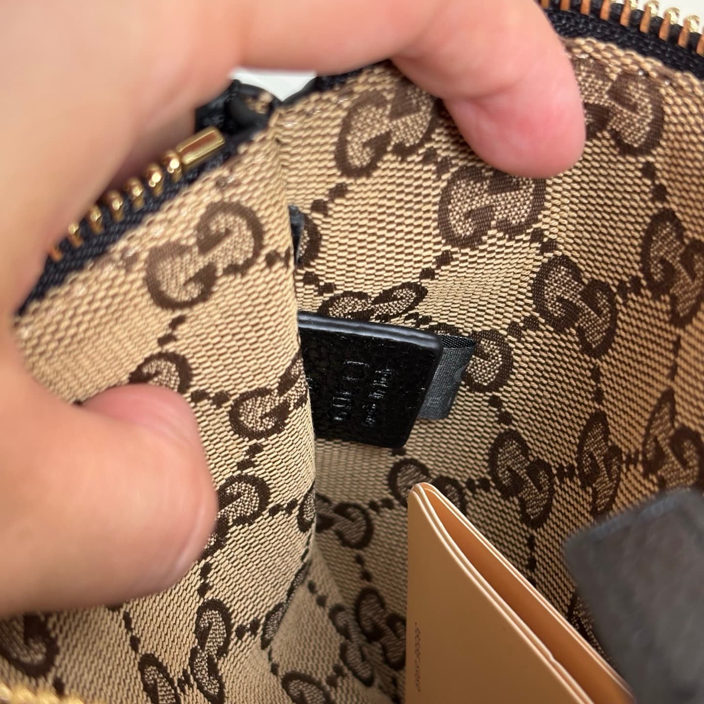 Gucci Black Product 839124