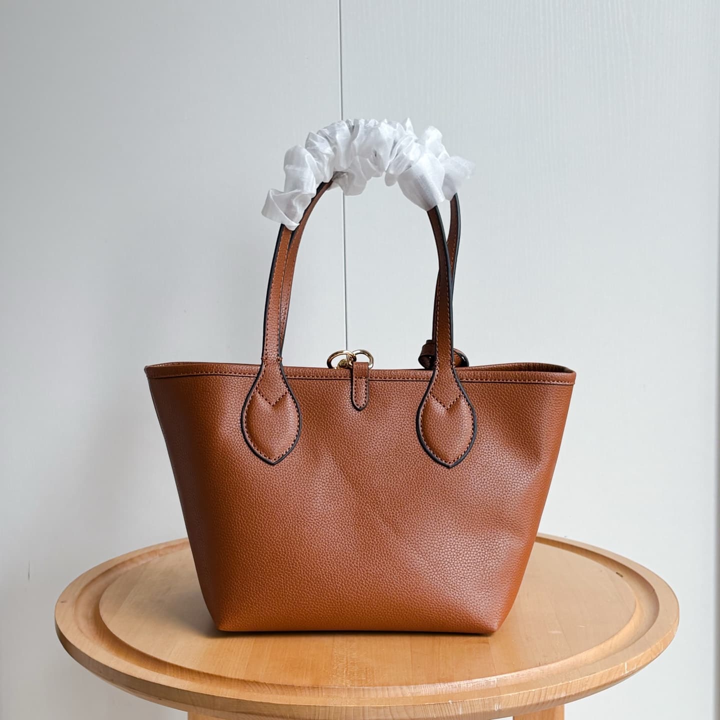 Gucci Brown Product 839124