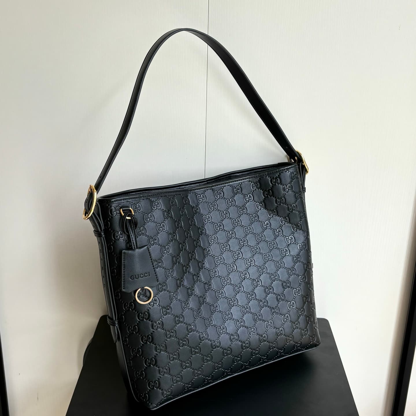 Gucci Product 847452
