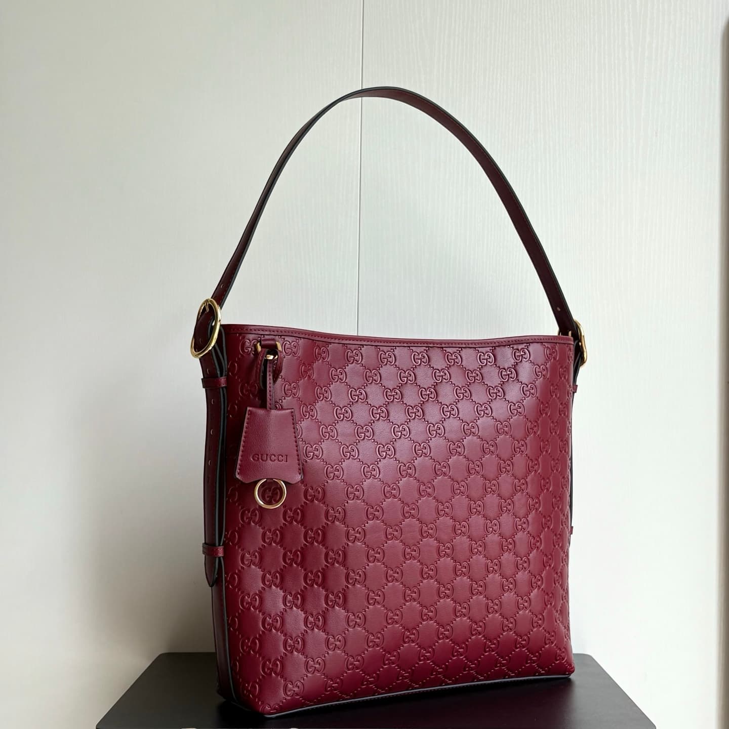 Gucci Product 847452