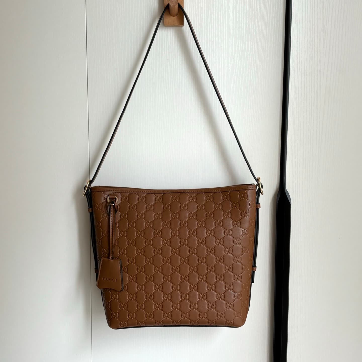 Gucci Product 848881