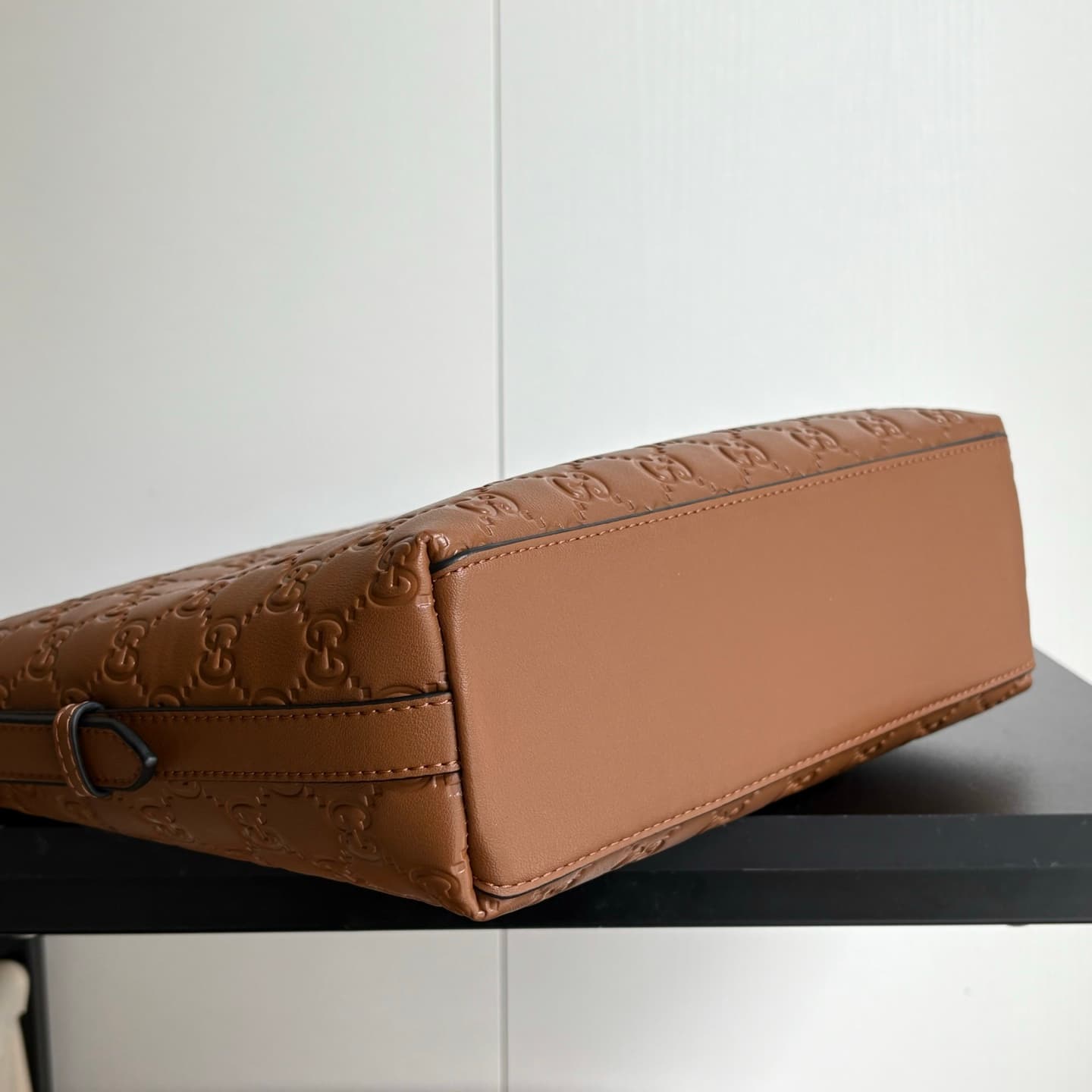 Gucci Product 848881