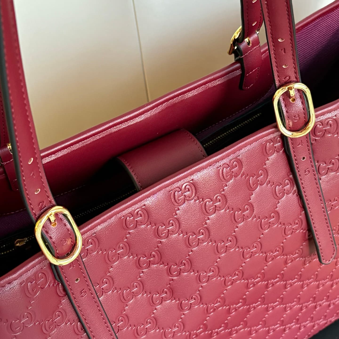 Gucci Product 847455