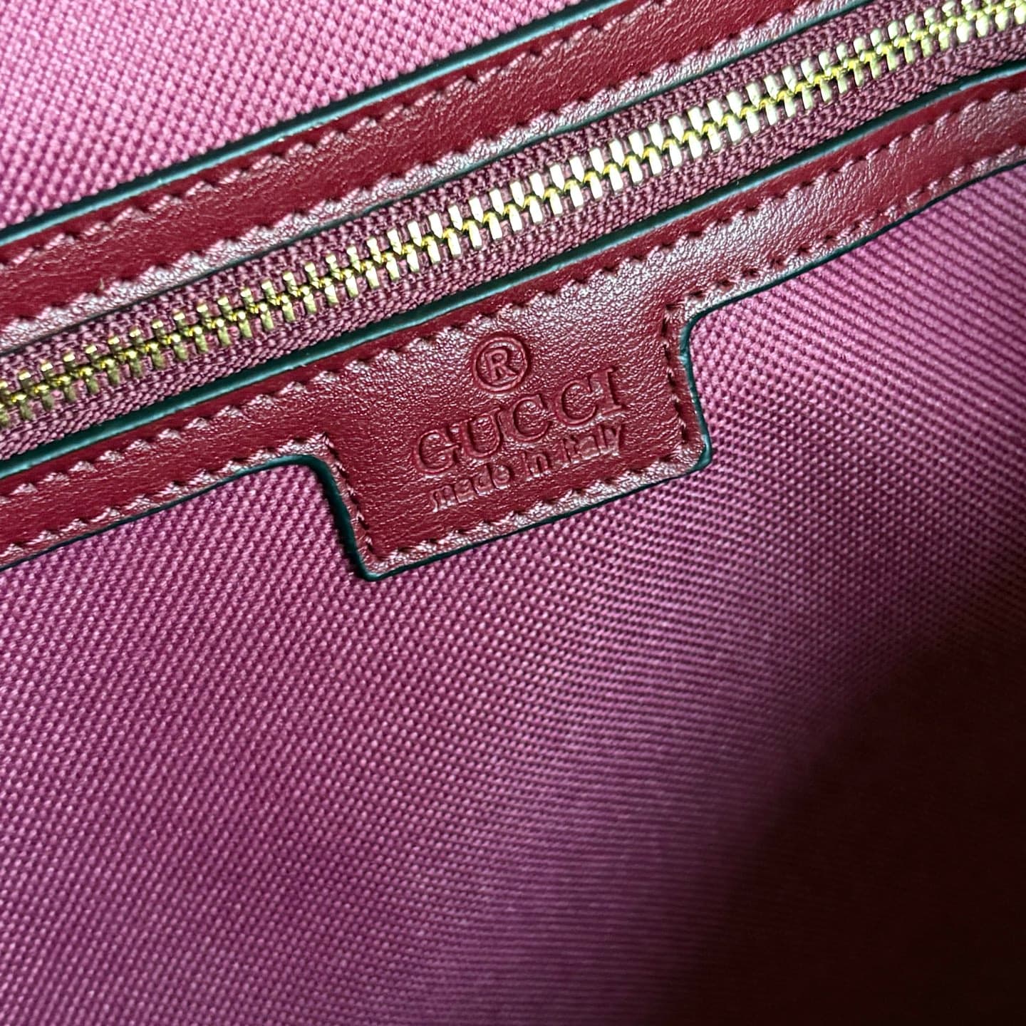 Gucci Product 847455