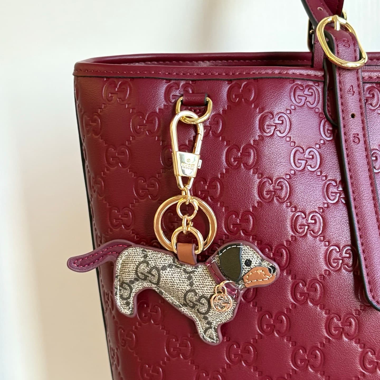 Gucci Product 847455