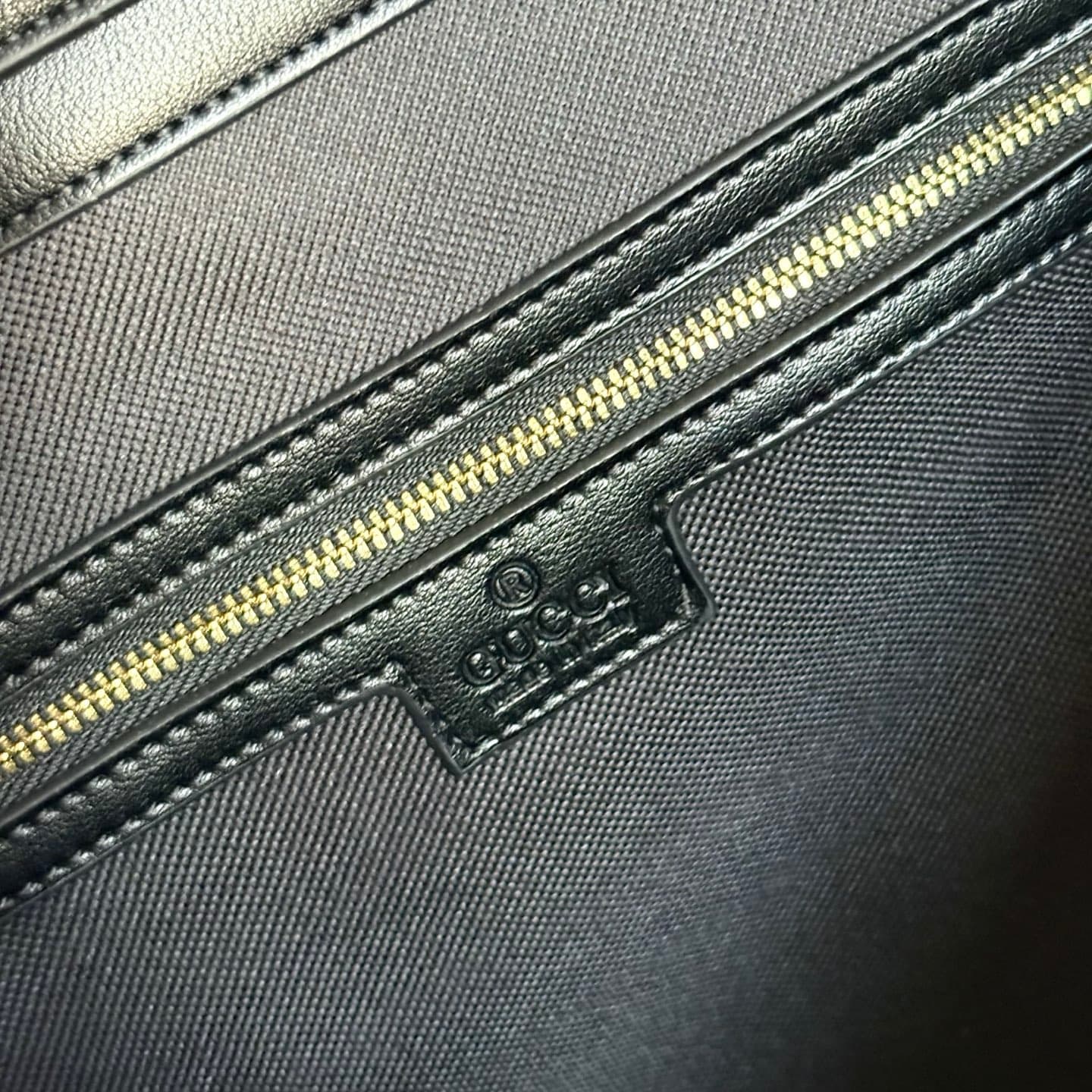 Gucci Product 847455